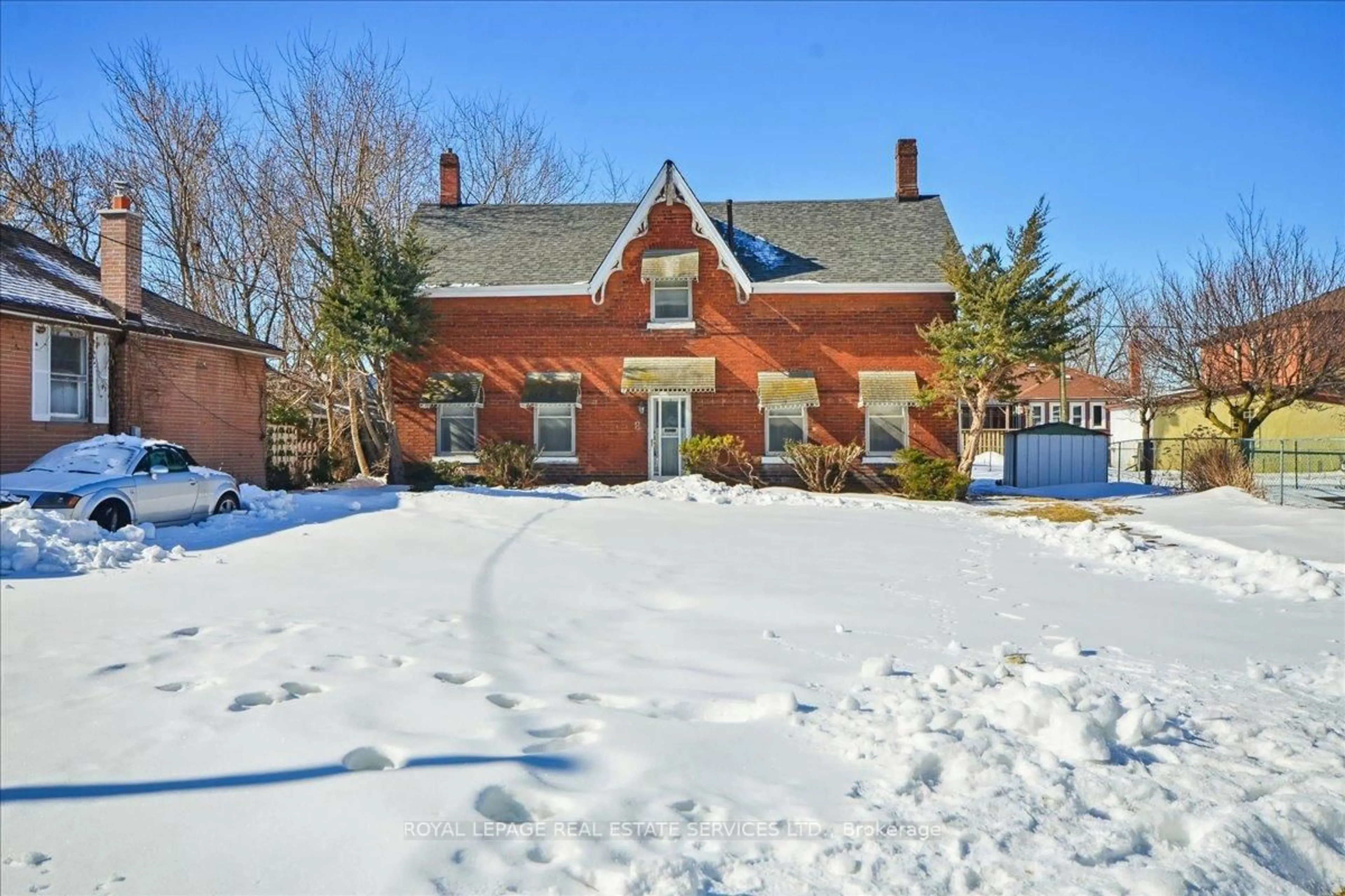 Unknown for 8 Arnold Ave, Toronto Ontario M6N 4M9