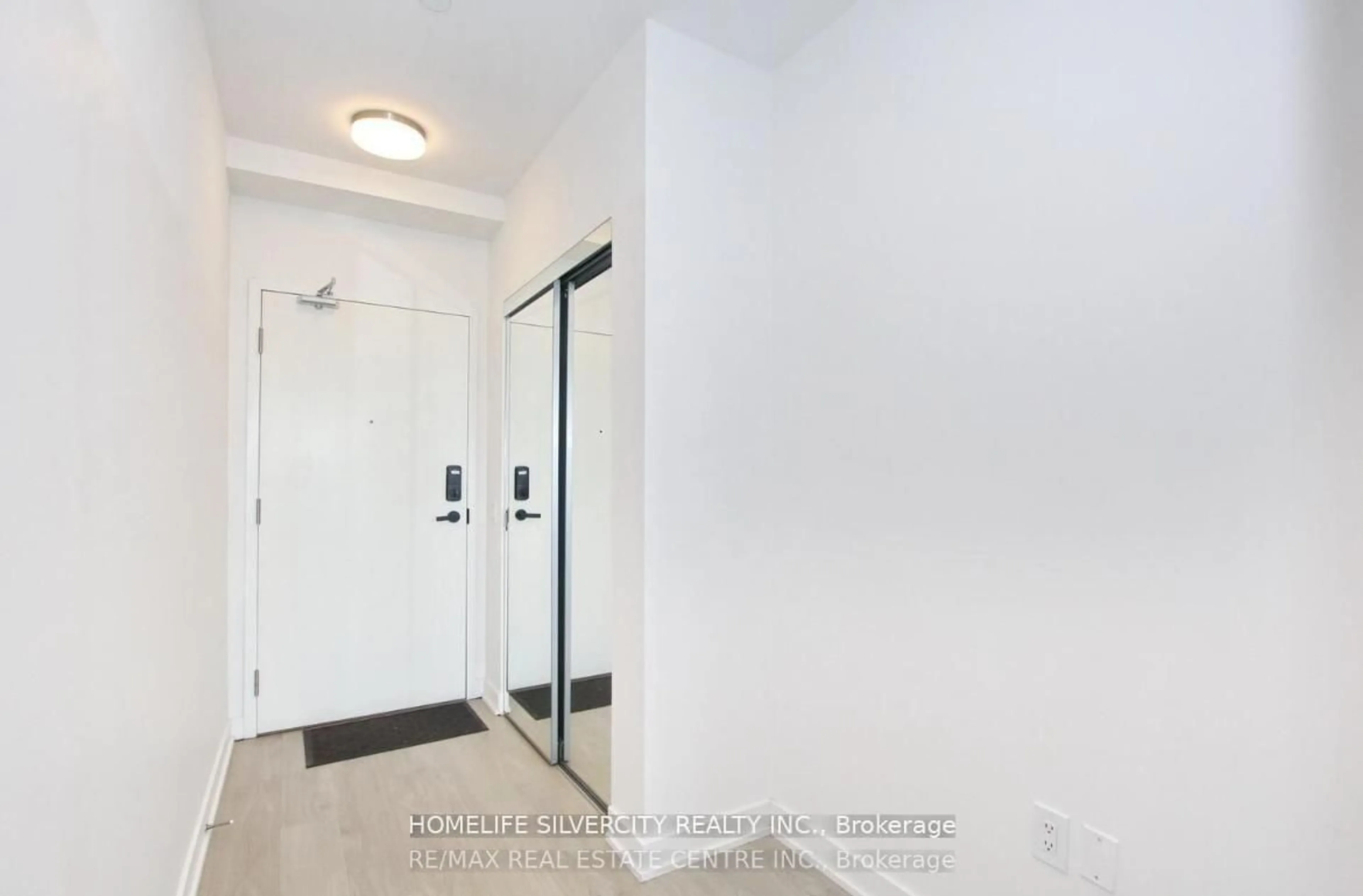 Unknown for 3900 Confederation Pkwy #2908, Mississauga Ontario L5B 0M3