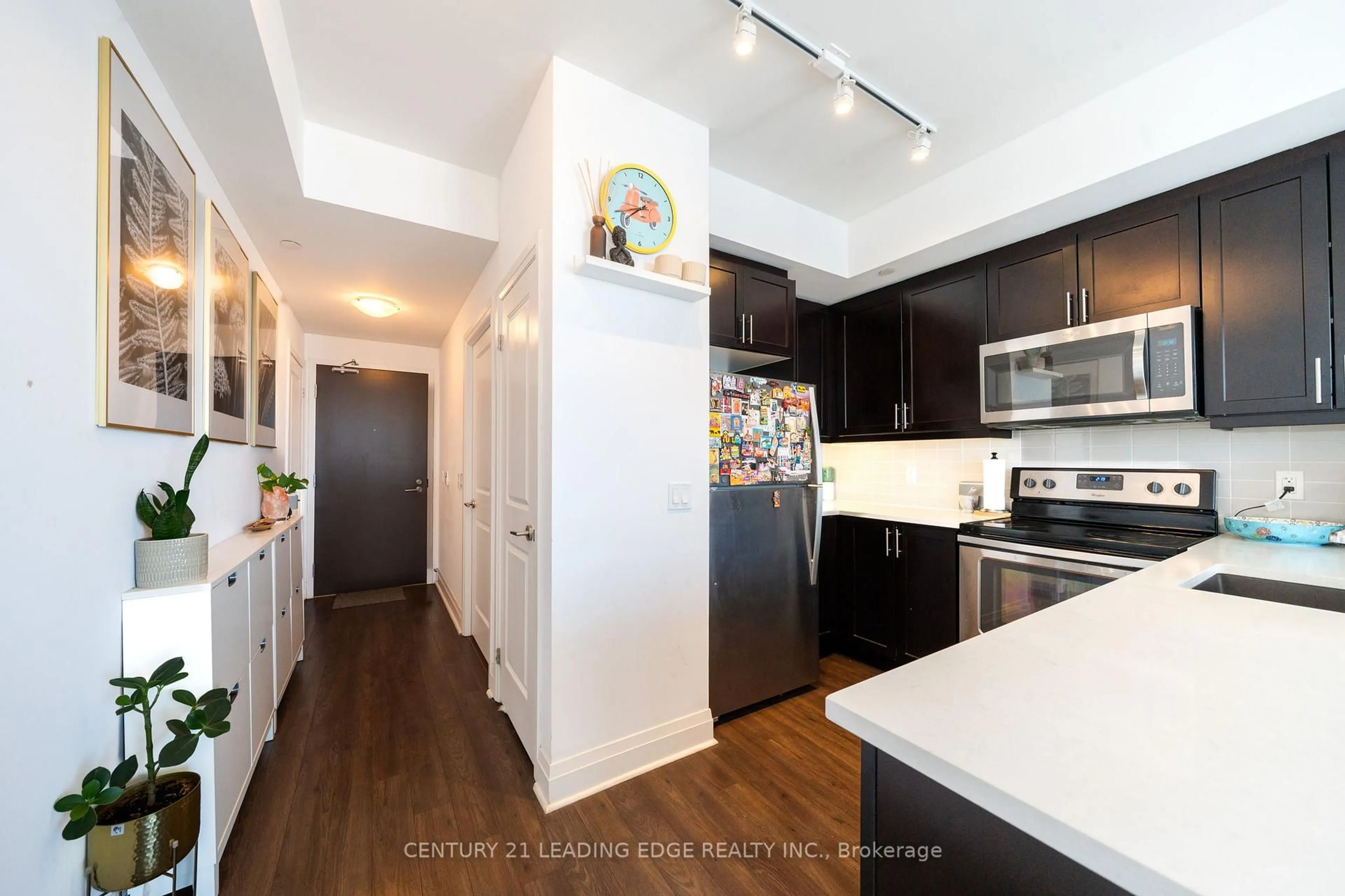 Open concept kitchen, unknown for 15 Zorra St #1902, Toronto Ontario M8Z 0C1
