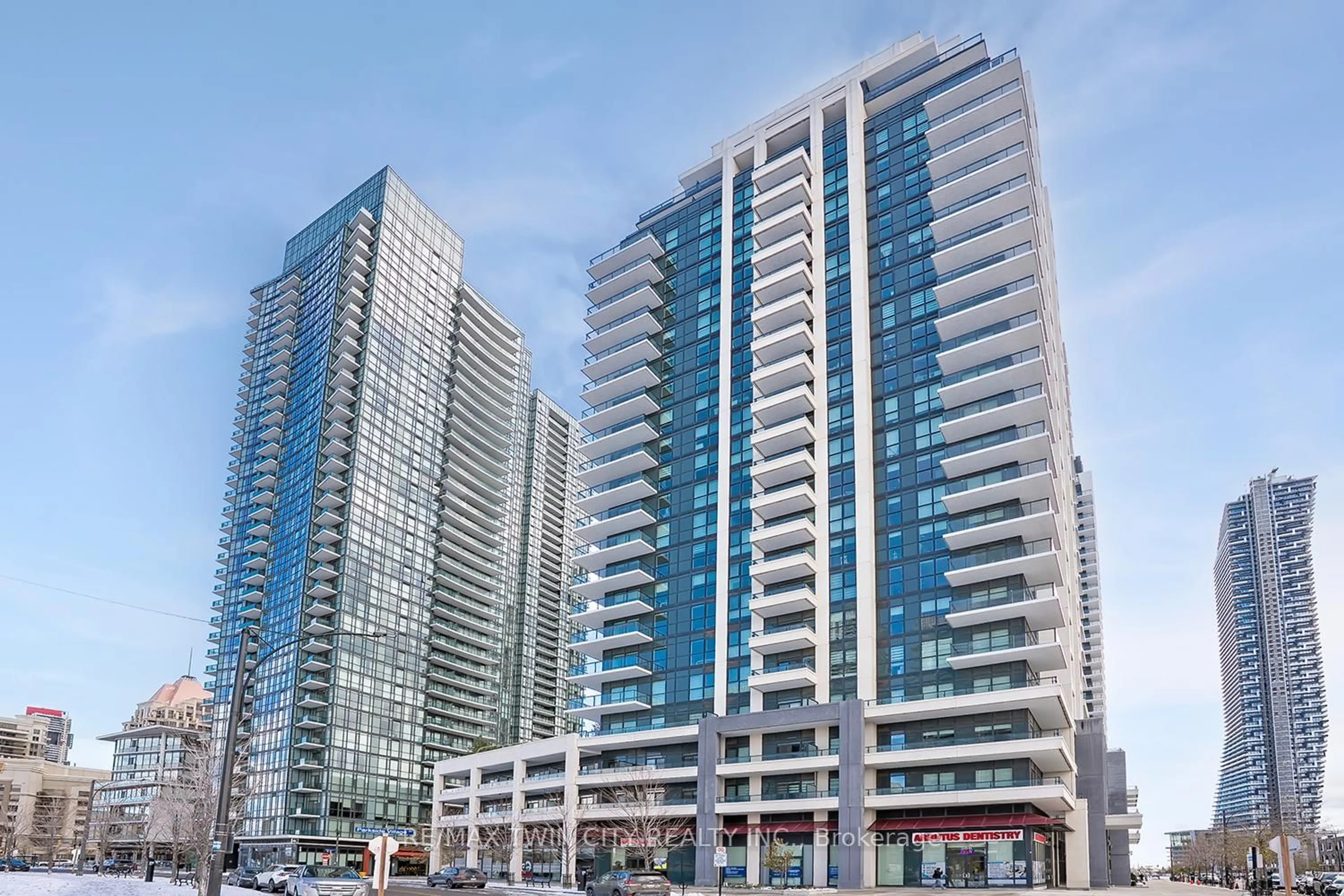 Unknown for 4085 PARKSIDE VILLAGE Dr #1808, Mississauga Ontario L5B 0K9