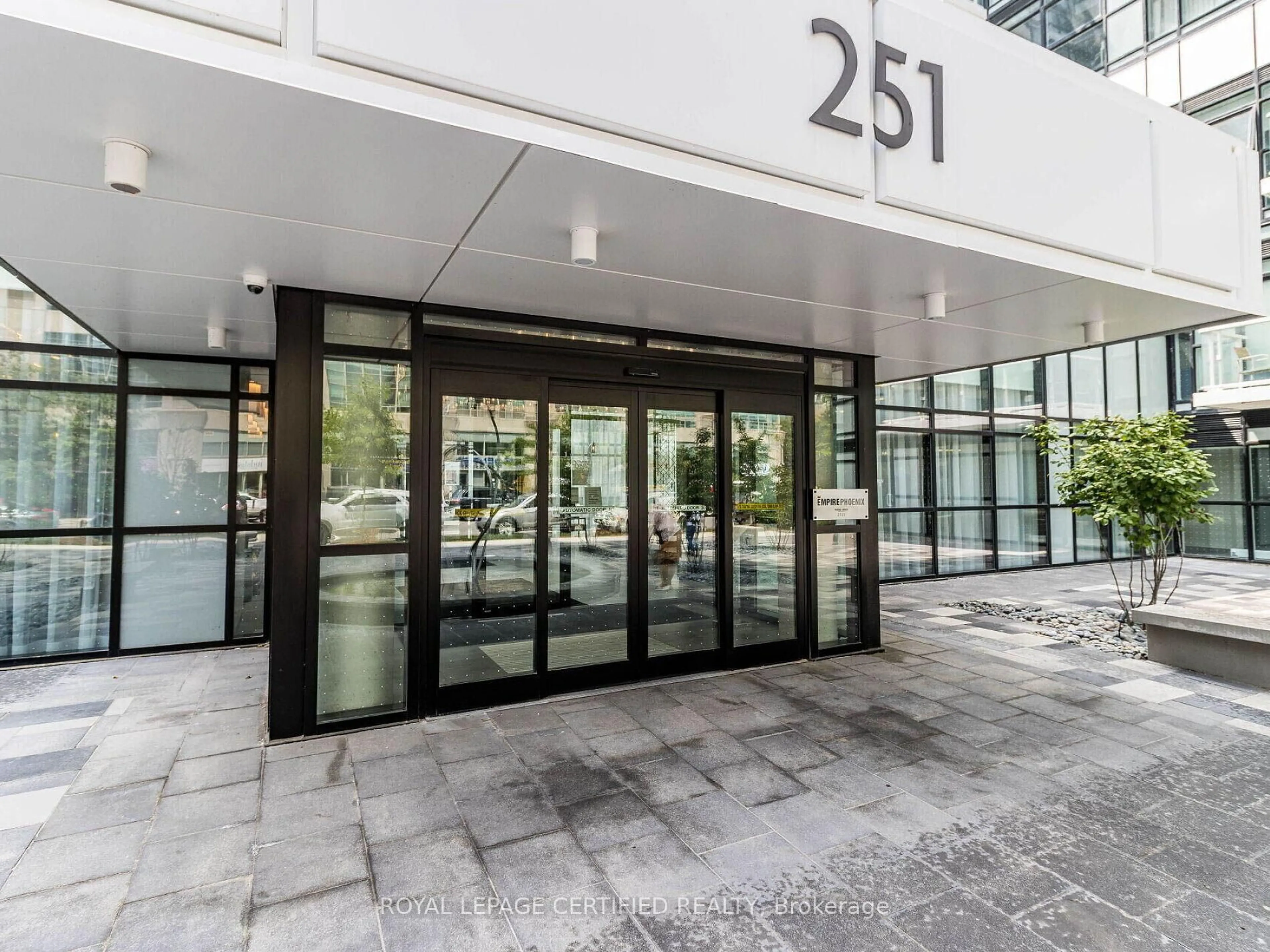 Indoor foyer for 251 Manitoba St #715, Toronto Ontario M8Y 0C7