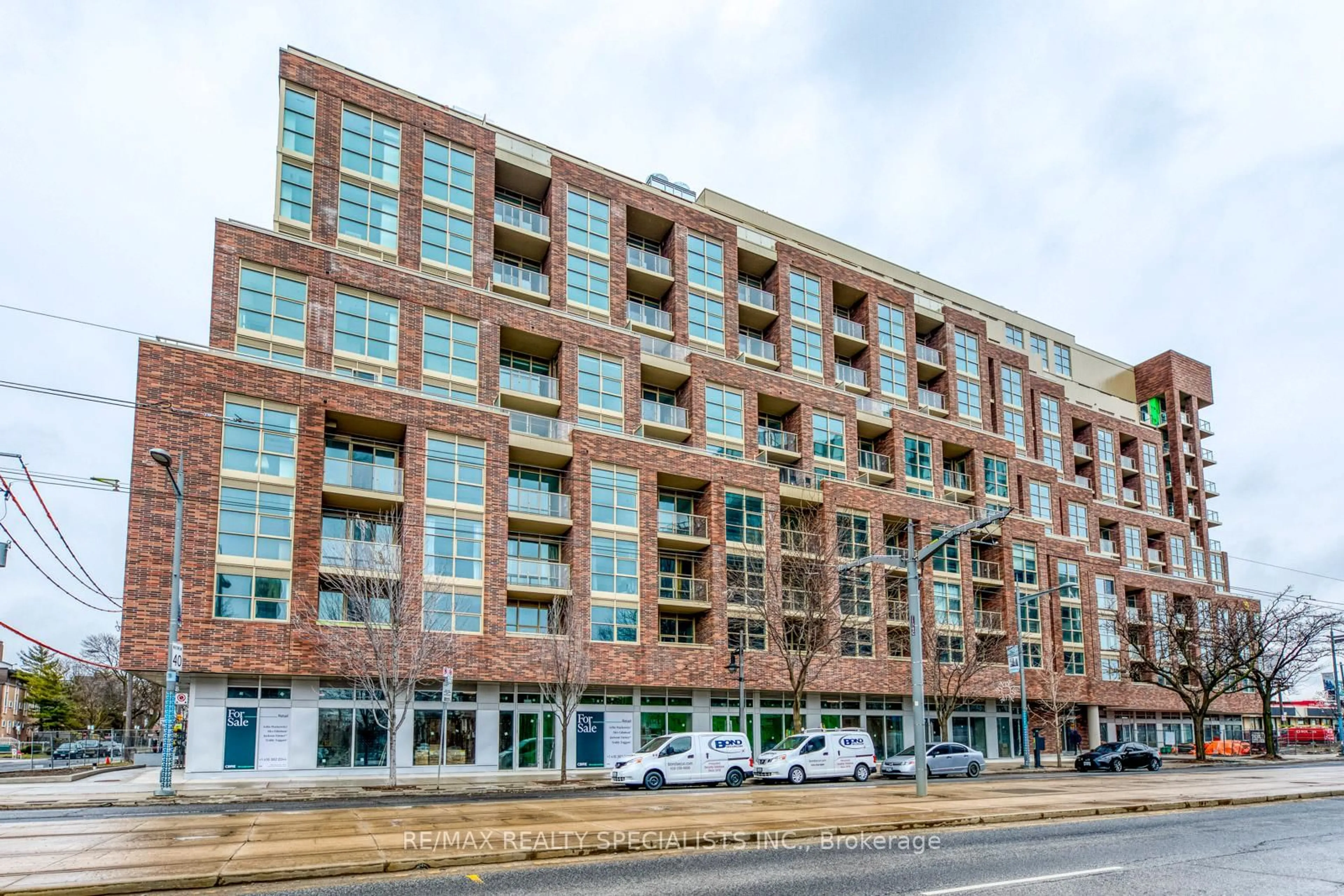 Unknown for 1787 St. Clair Ave #419, Toronto Ontario M6N 0B7