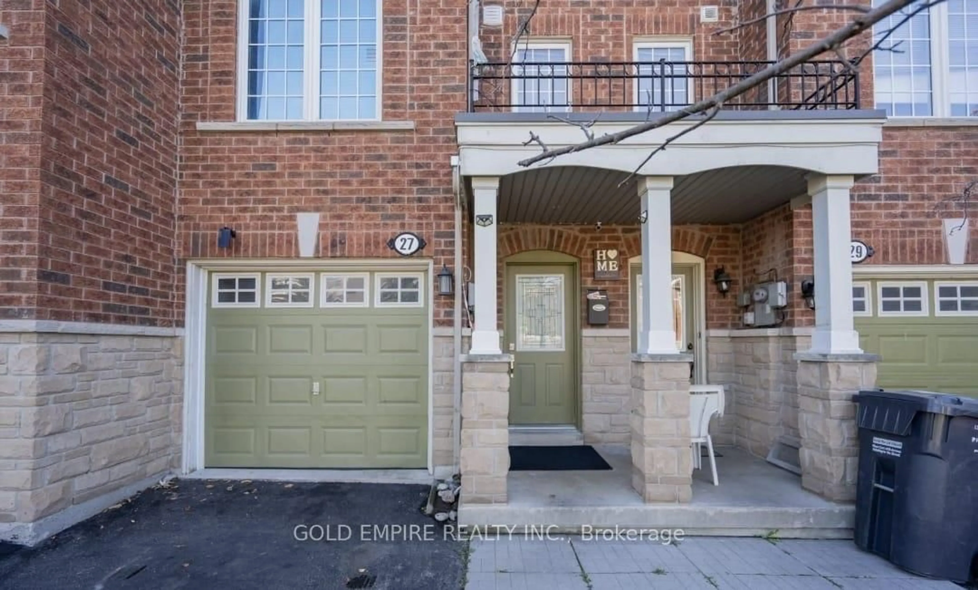 Unknown for 27 Denison Ave, Brampton Ontario L6X 0H2