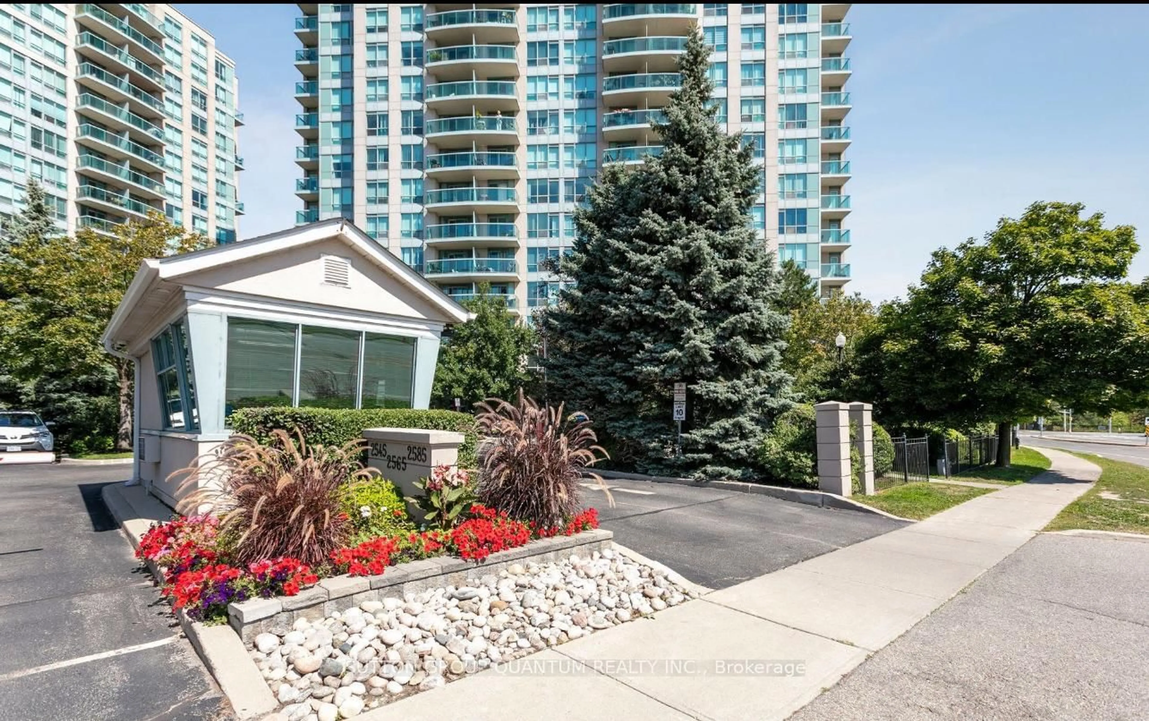 Unknown for 2545 Erin Centre Blvd #301, Mississauga Ontario L5M 6Z9