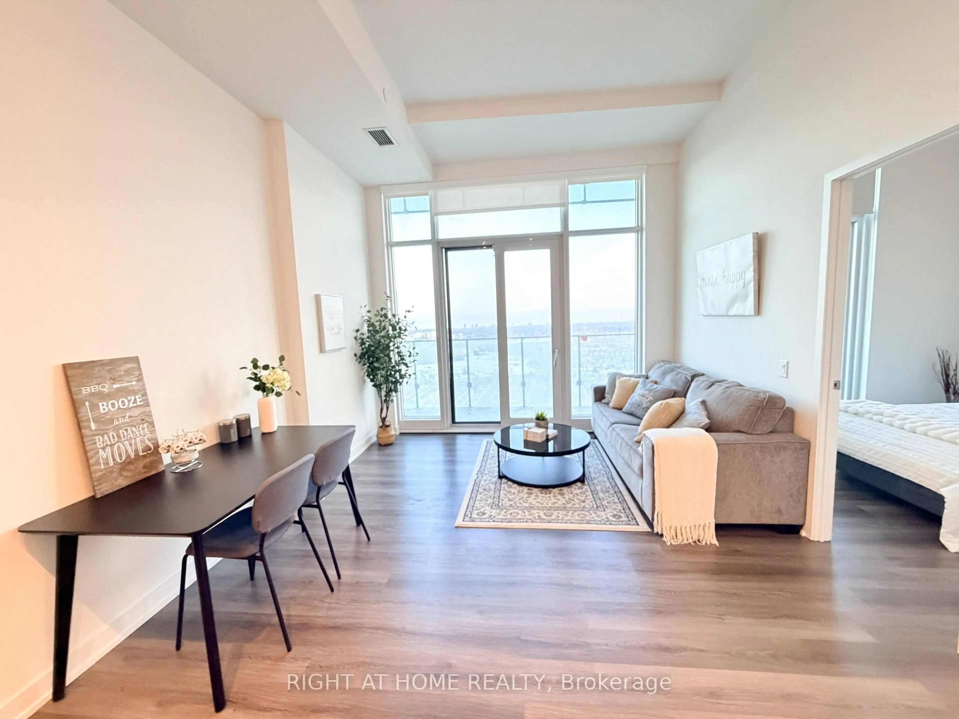 Living room with furniture, unknown for 3883 Quartz Rd #2505, Mississauga Ontario L5B 0M4