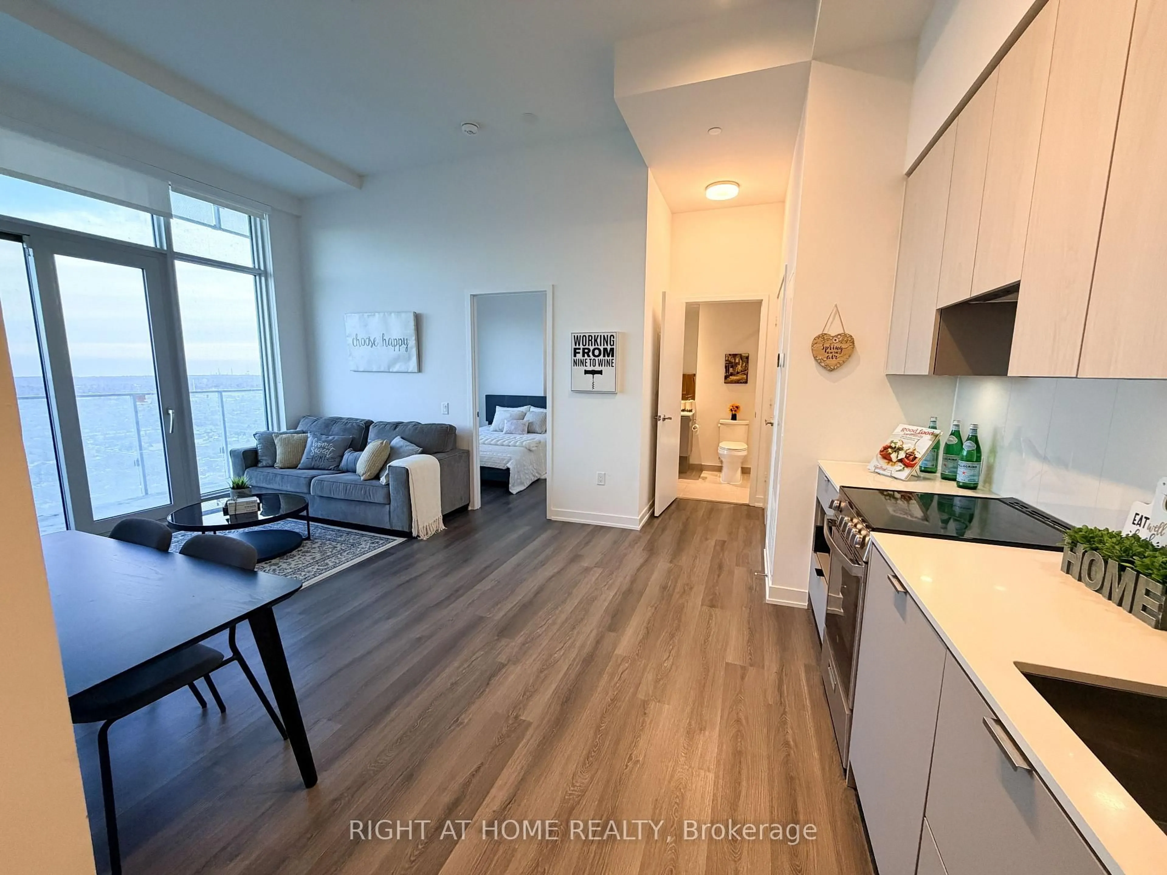 A pic of a room for 3883 Quartz Rd #2505, Mississauga Ontario L5B 0M4