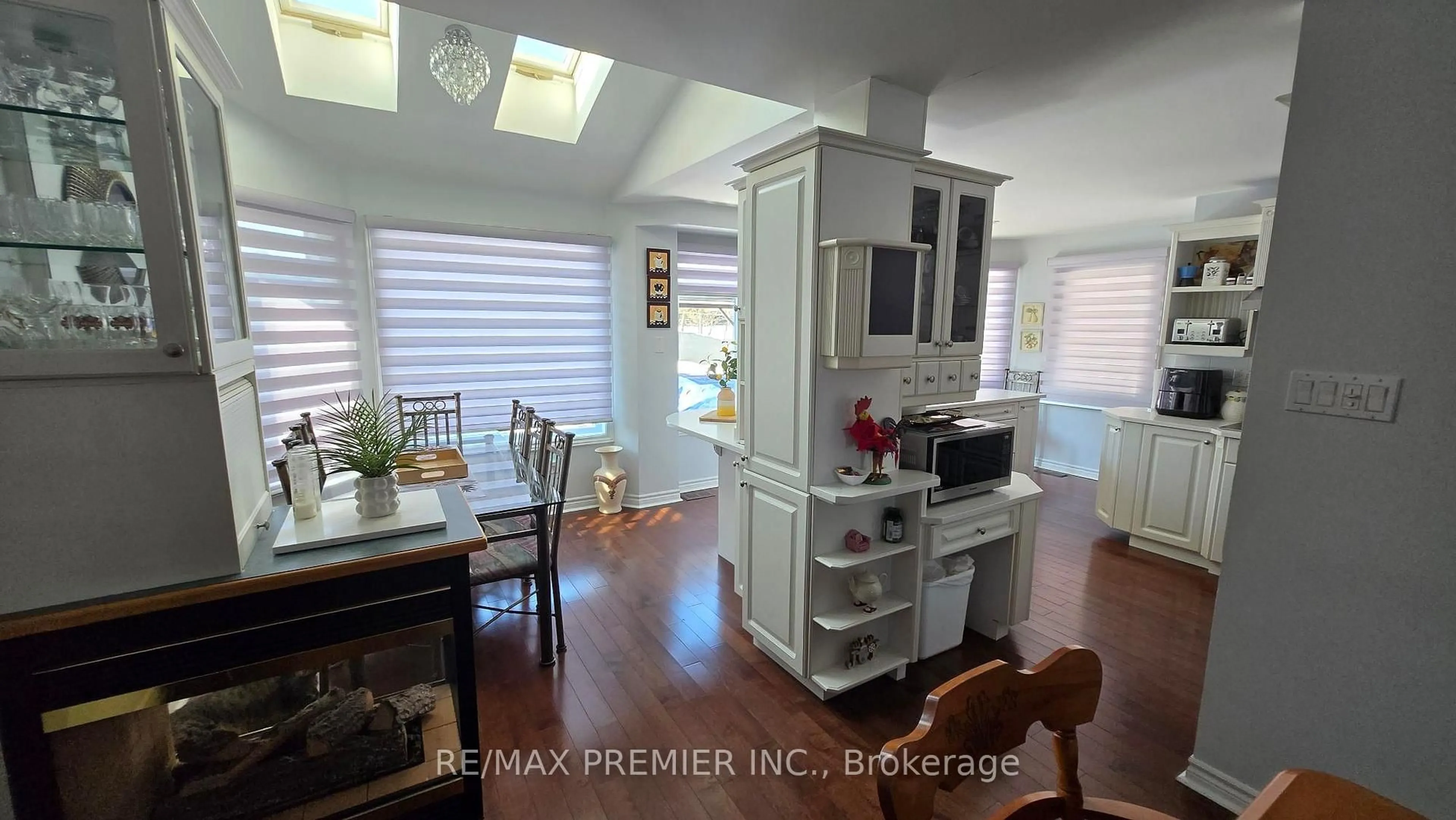 Unknown for 54 Fountainbridge Dr, Caledon Ontario L7E 1N4