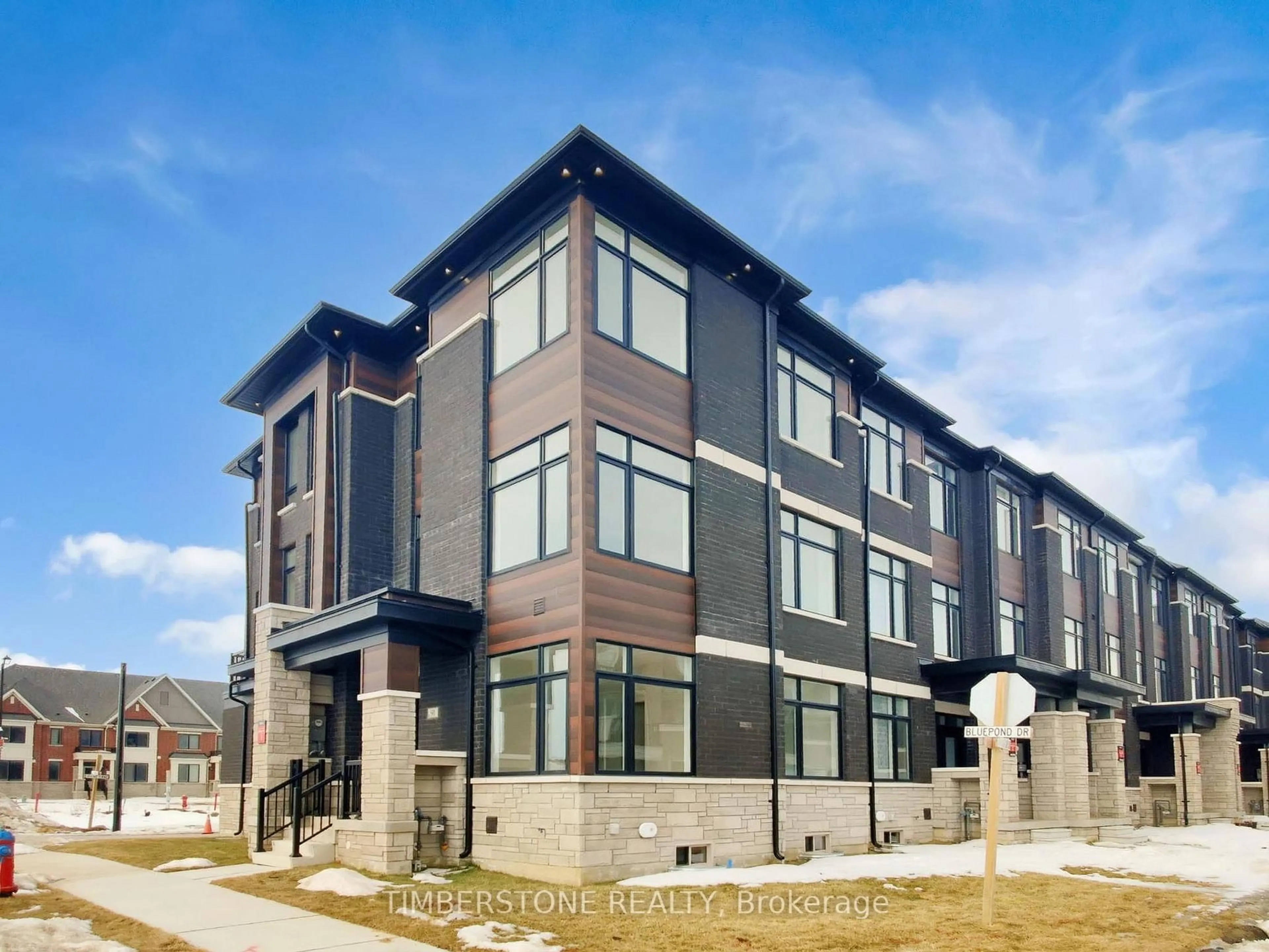 Home with brick exterior material, building for 91 Blue Pond Dr, Brampton Ontario L7A 5M1