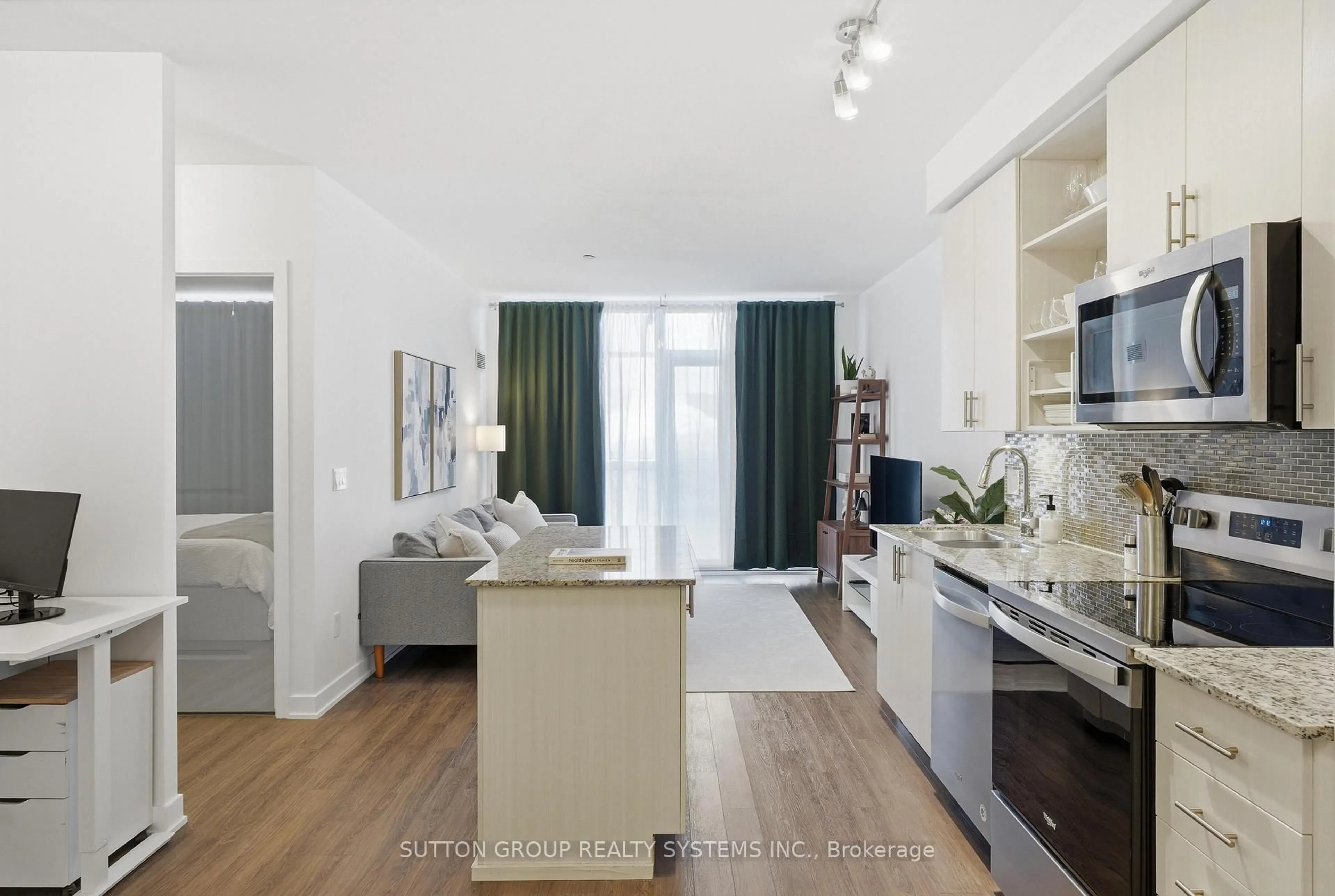 Unknown for 4655 Glen Erin Dr #101, Mississauga Ontario L5M 0Z1