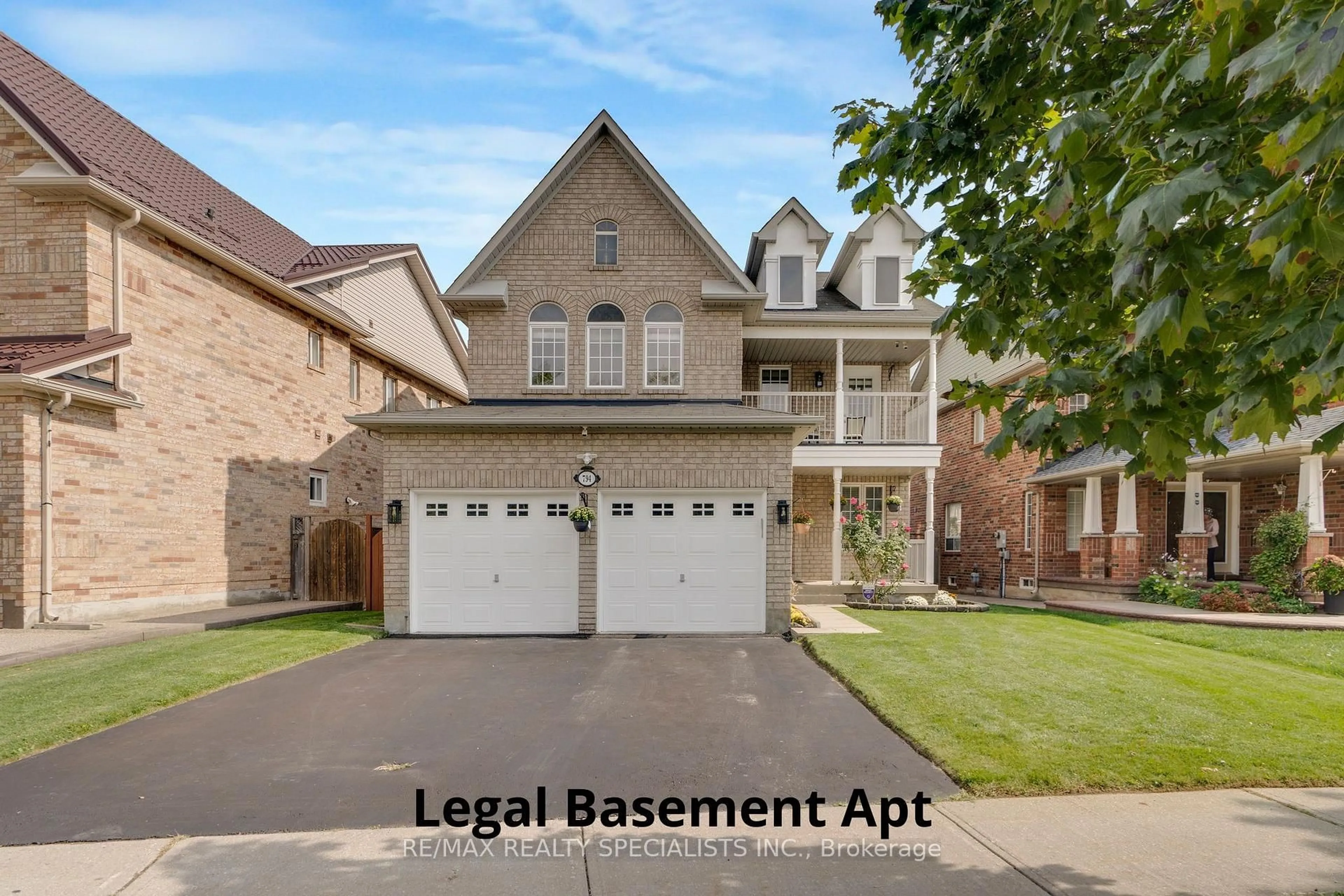 Home with brick exterior material, street for 794 White Clover Way, Mississauga Ontario L5V 3B8