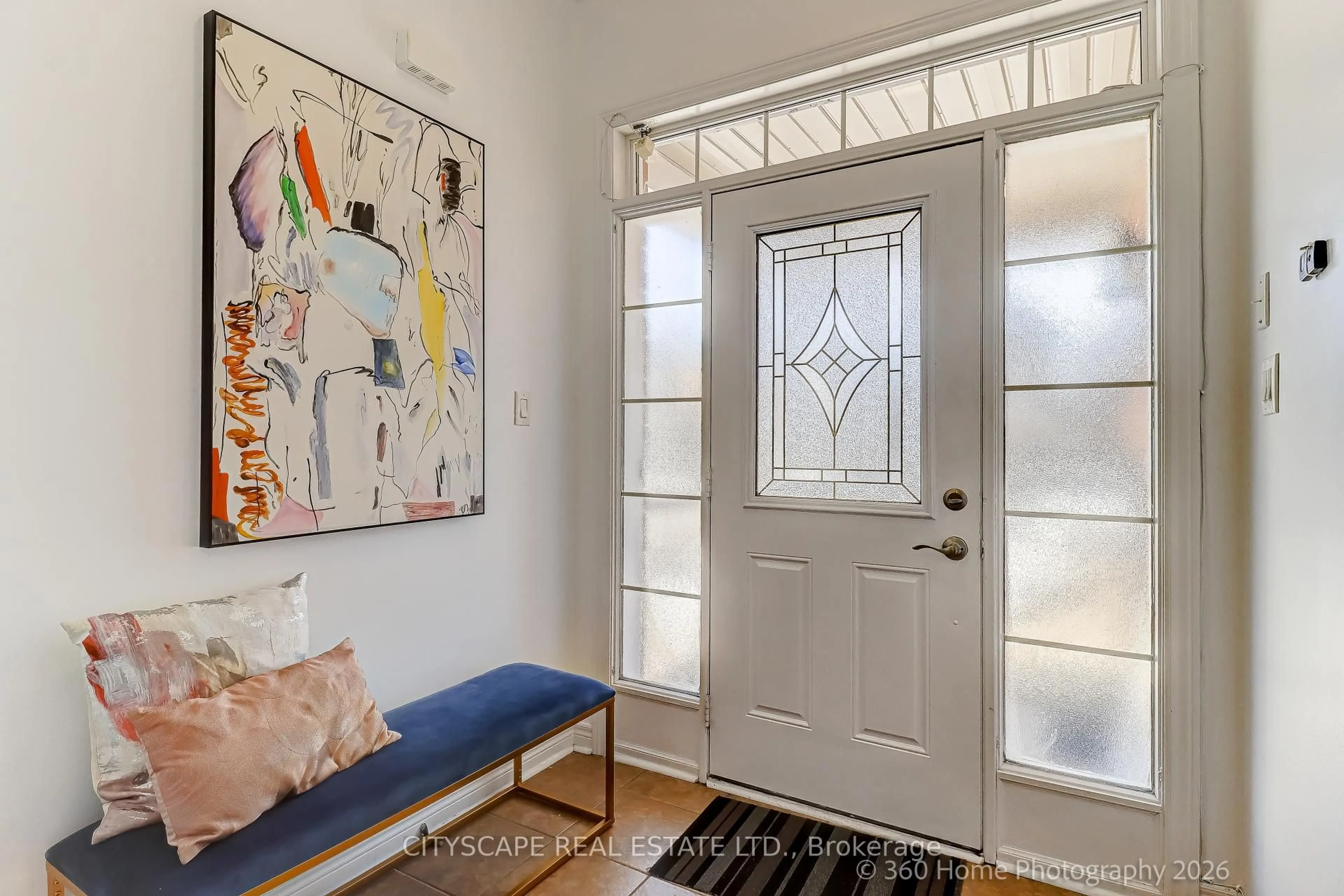 Indoor entryway for 5487 Fudge Terr, Mississauga Ontario L5M 0M9