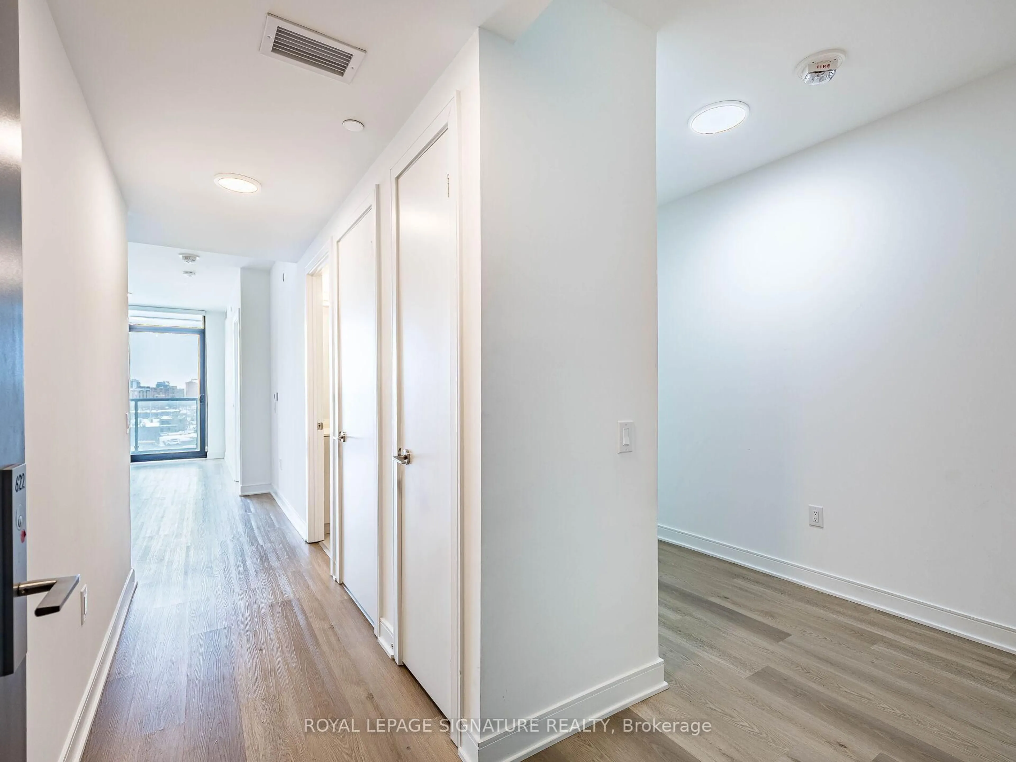 Unknown for 86 Dundas St #622, Mississauga Ontario L5A 1W4