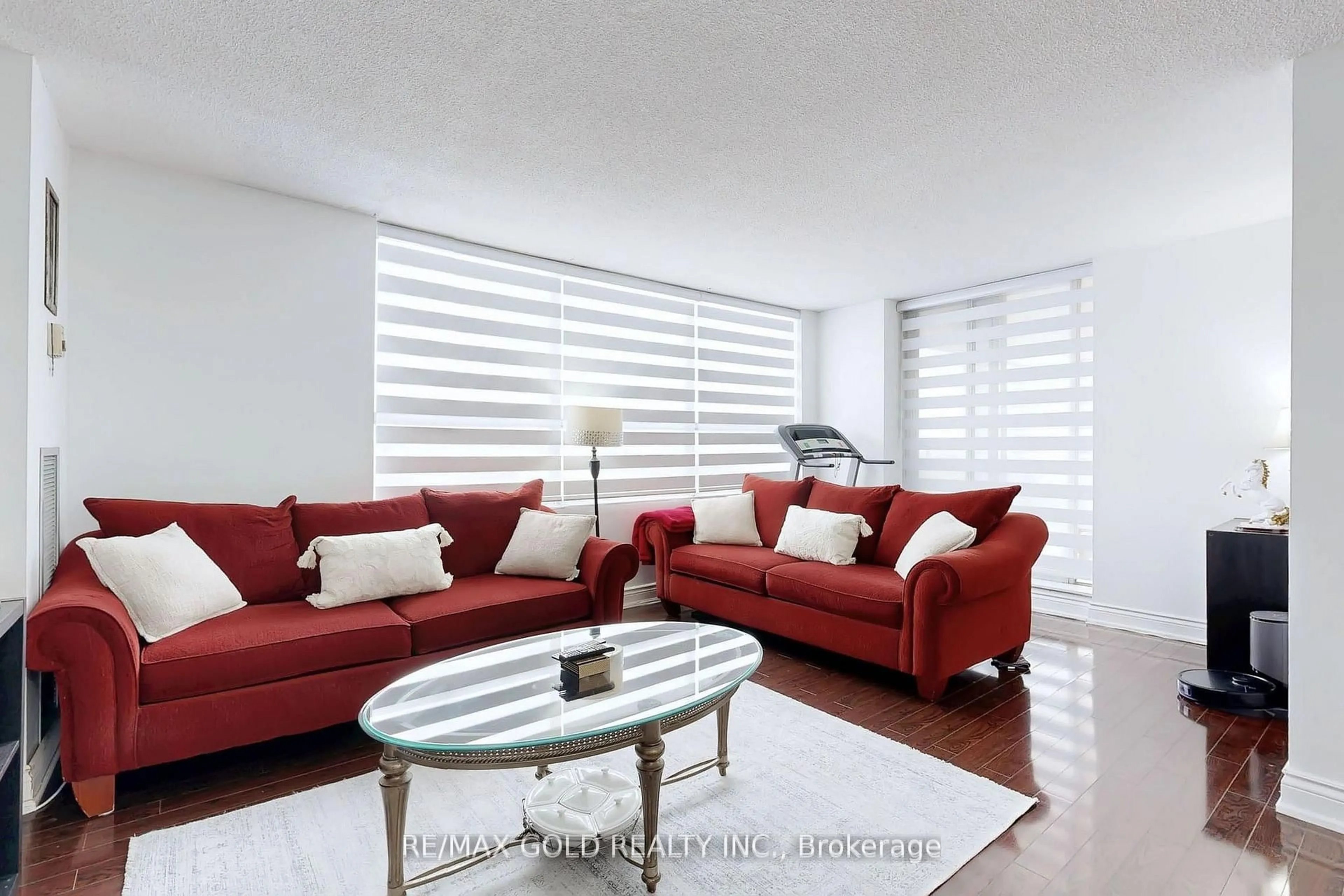 Living room with furniture, unknown for 40 Panorama Crt #711, Toronto Ontario M9V 4M1