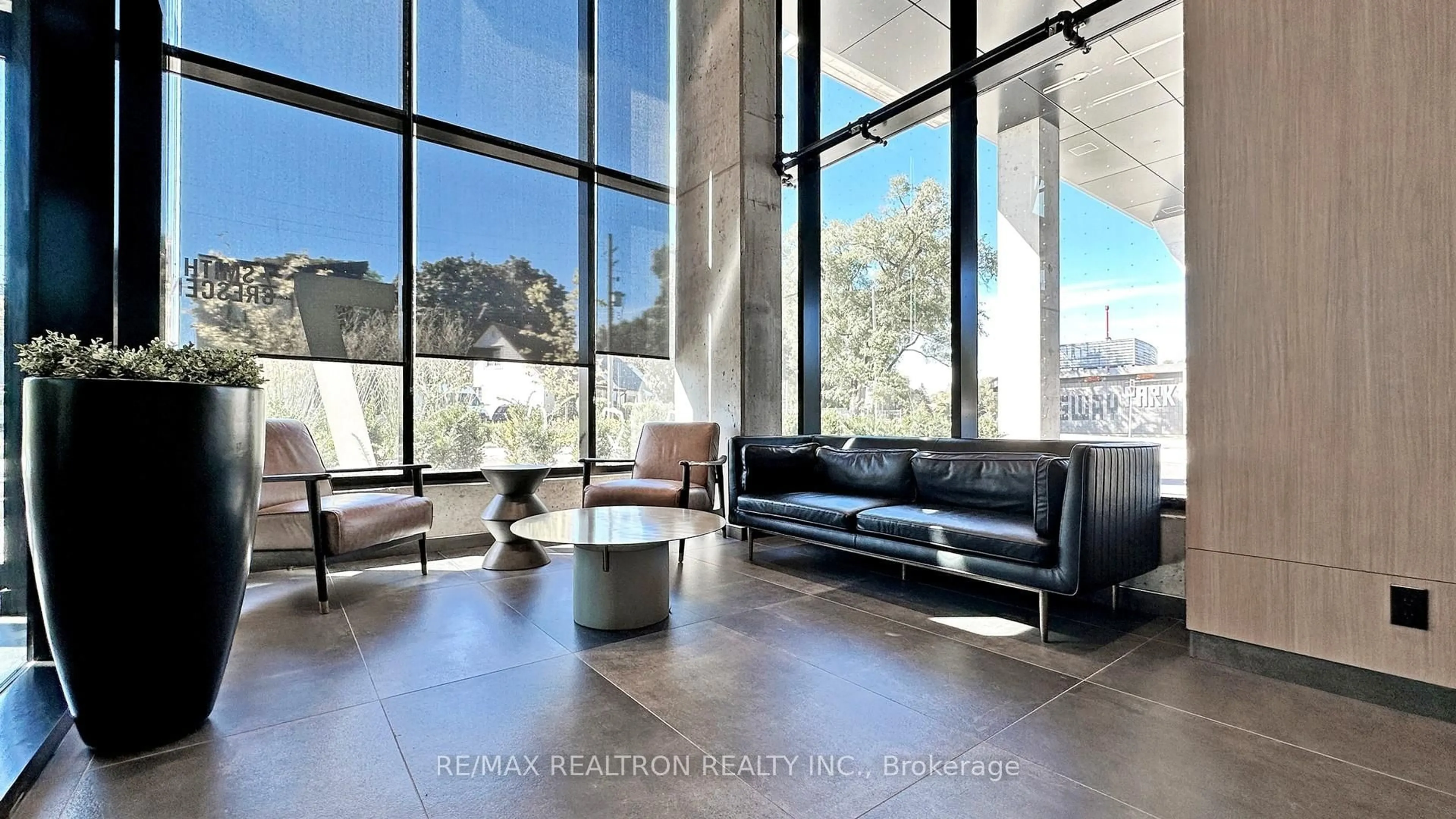 Lobby for 7 Smith Cres #518, Toronto Ontario M8Z 0G3