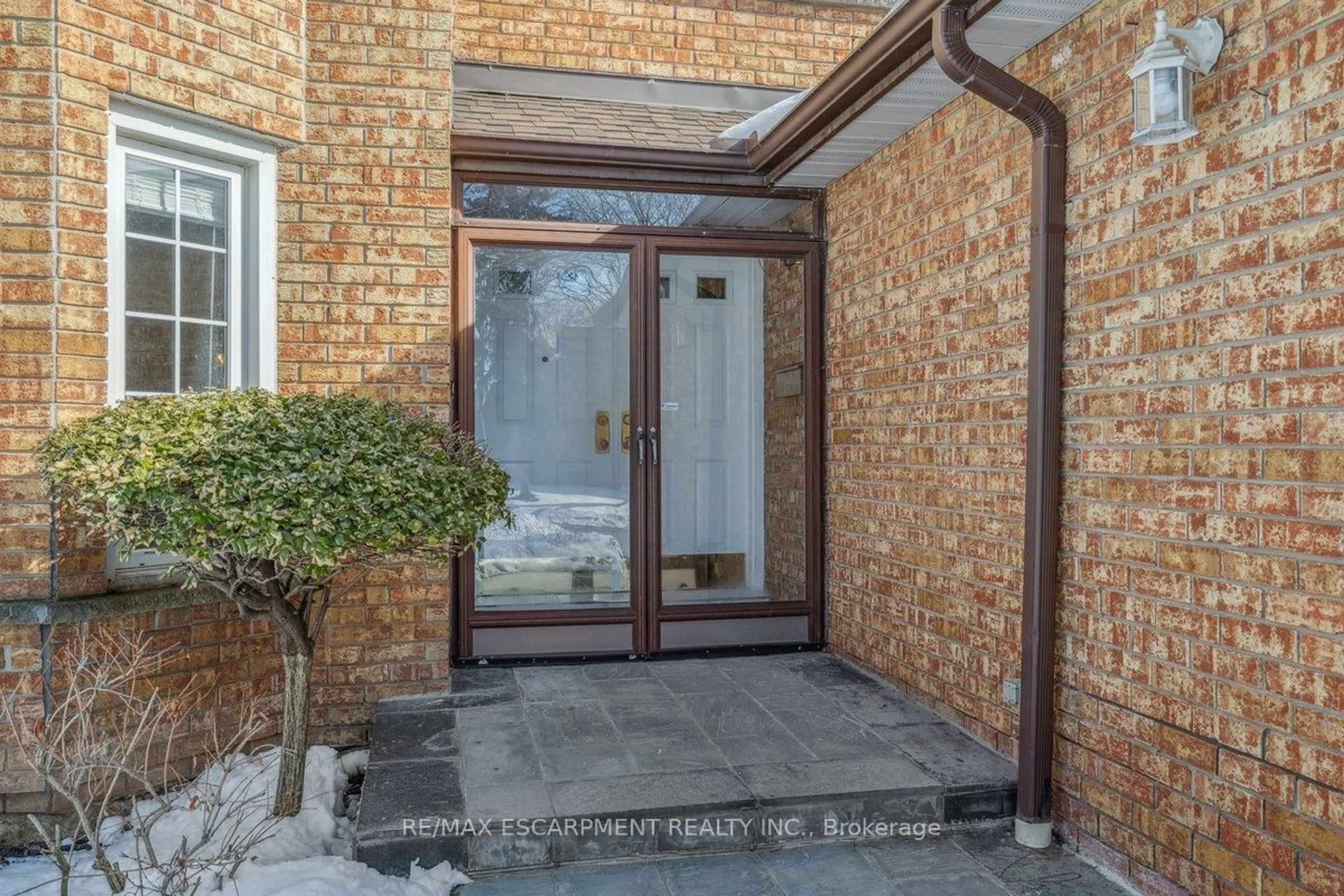 Unknown for 1252 Sweetbirch Crt, Mississauga Ontario L5C 3R3