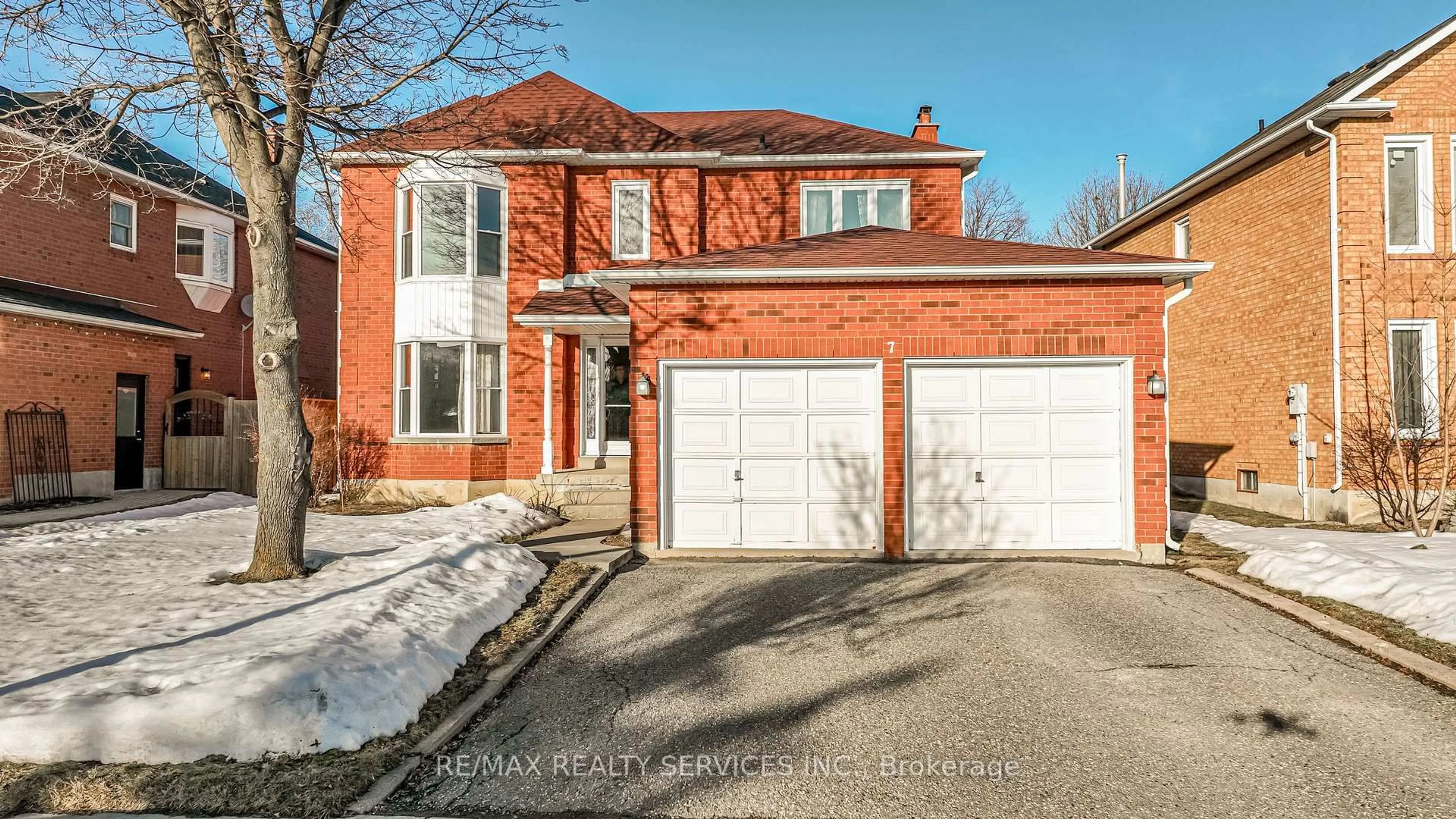 Home with brick exterior material, street for 7 Laidlaw Ave, Brampton Ontario L6S 5W1