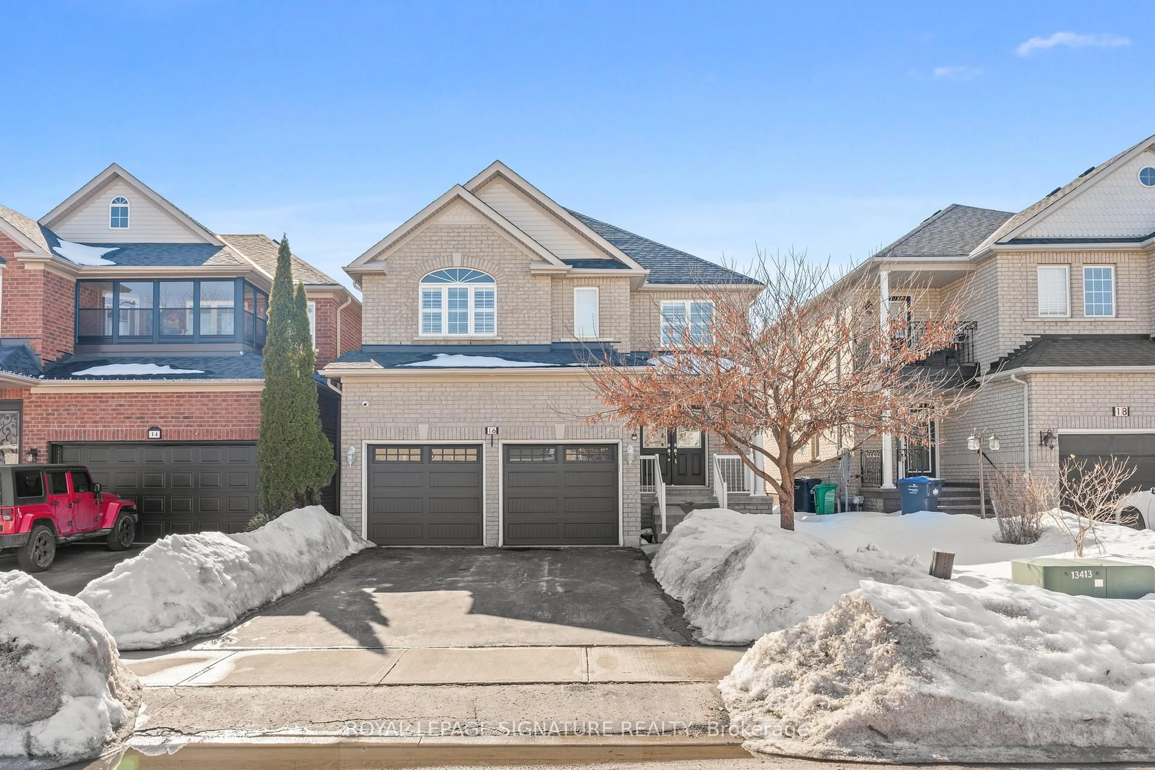 Home with brick exterior material, street for 16 Newark Way, Brampton Ontario L7A 2V1