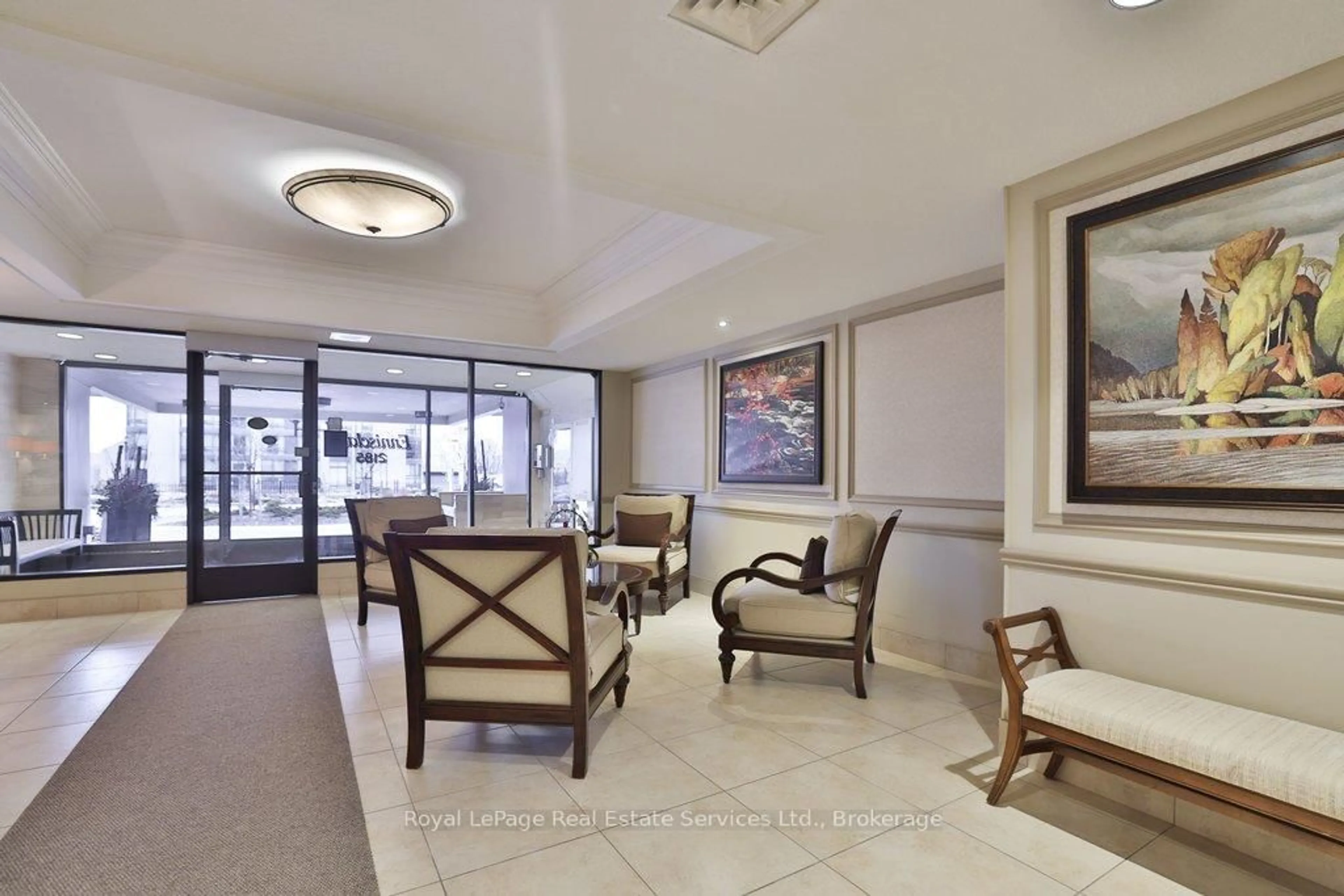 Lobby for 2185 Marine Dr #PH7, Oakville Ontario L6L 5L6