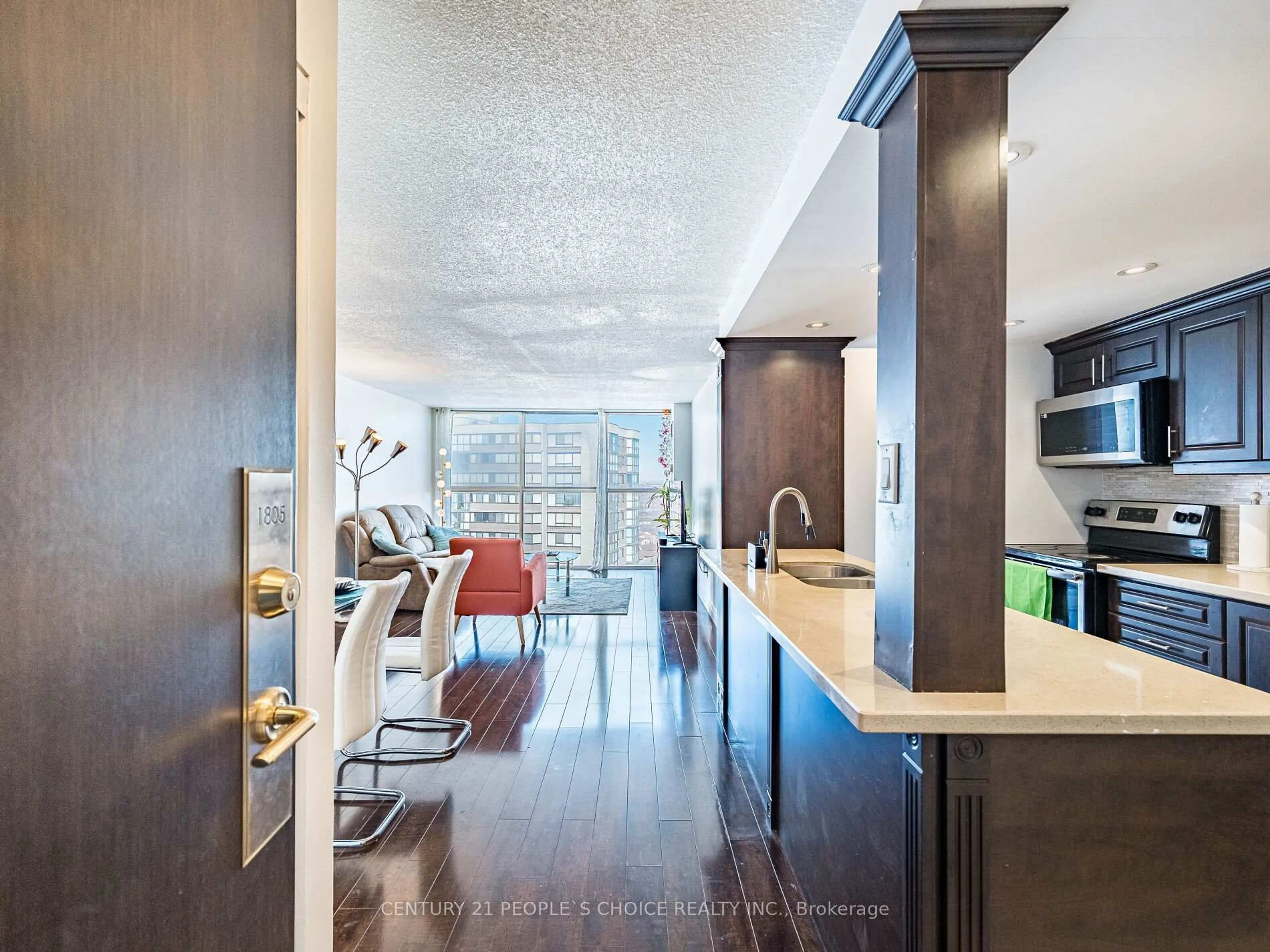 Open concept kitchen, unknown for 4205 Shipp Dr #1805, Mississauga Ontario L4Z 2Y9