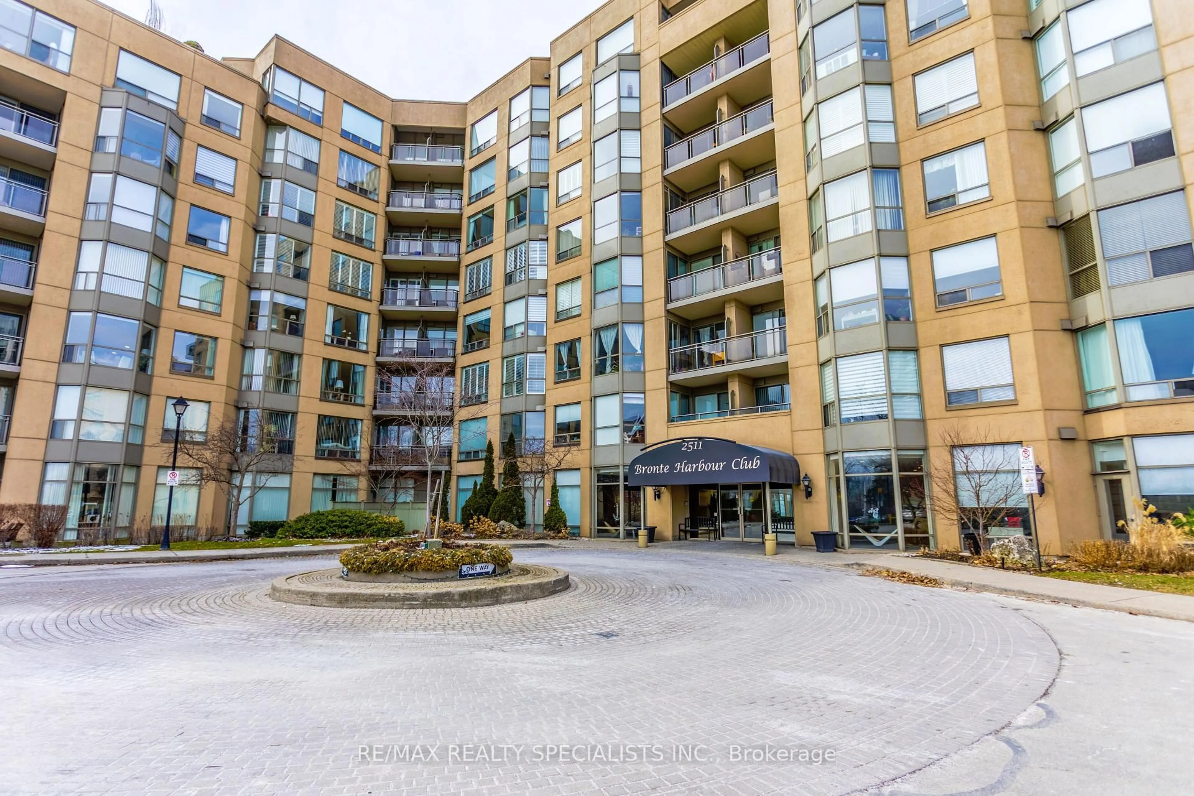 Unknown for 2511 Lakeshore Rd #708, Oakville Ontario L6L 6L9