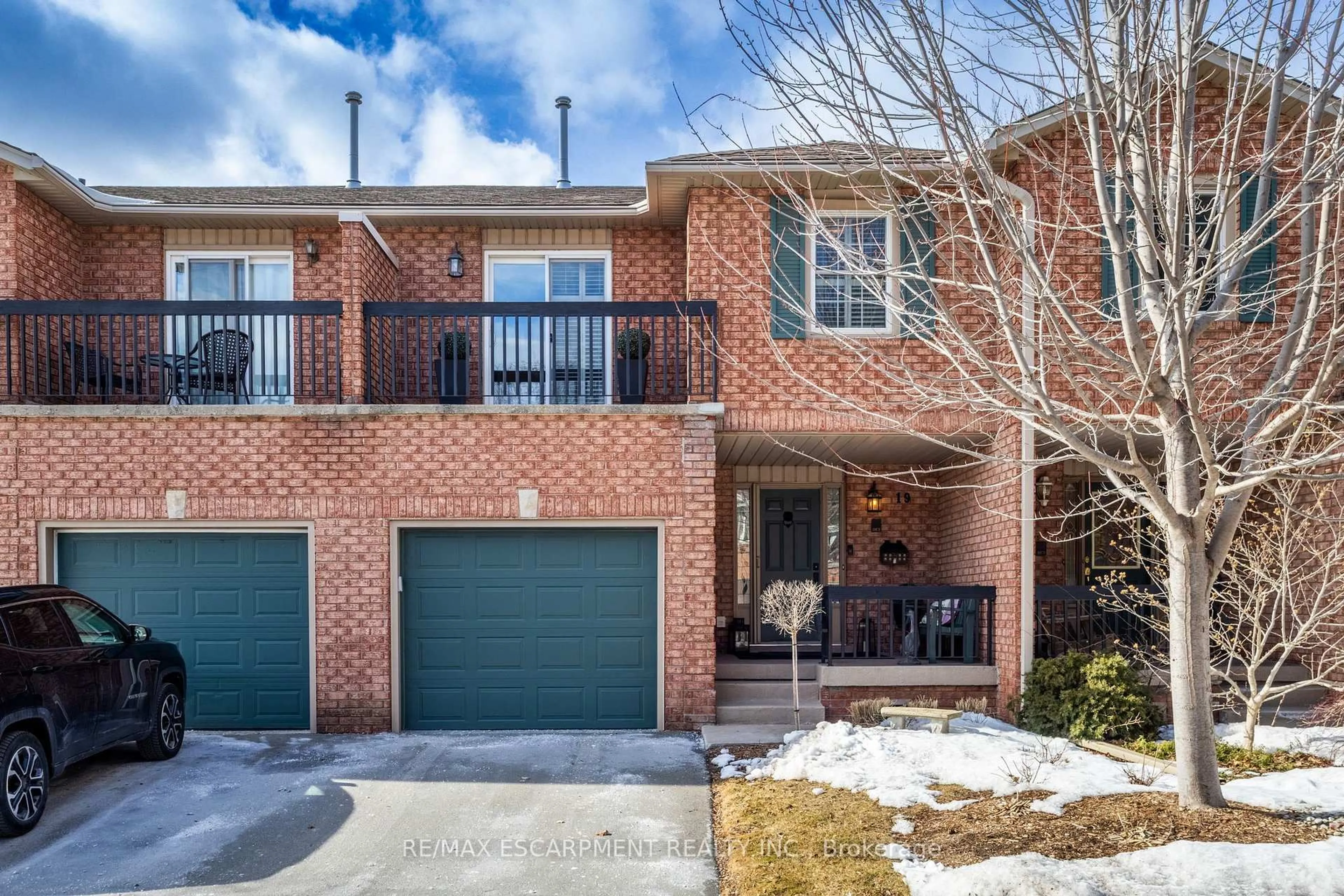Home with brick exterior material, street for 1205 Lamb's Crt #19, Burlington Ontario L7S 2G6