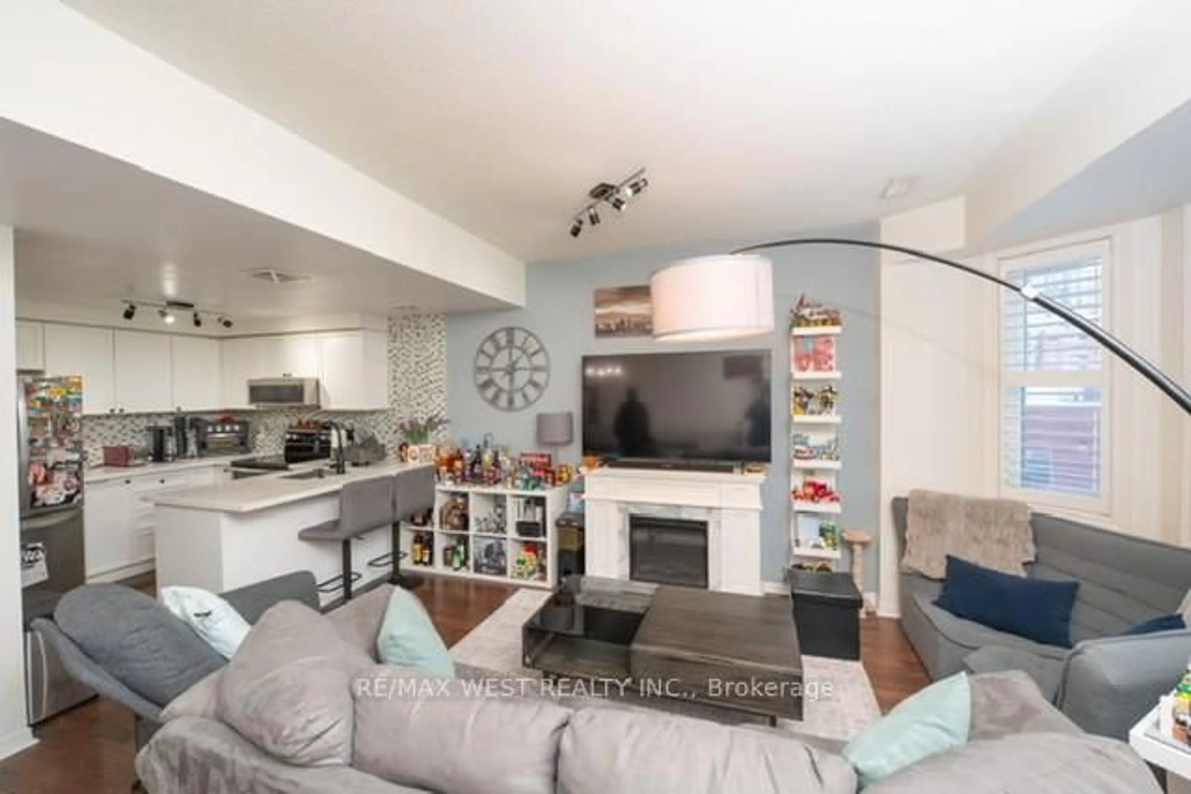 Living room with furniture, unknown for 760 Lawrence Ave #59, Toronto Ontario M6A 3E7