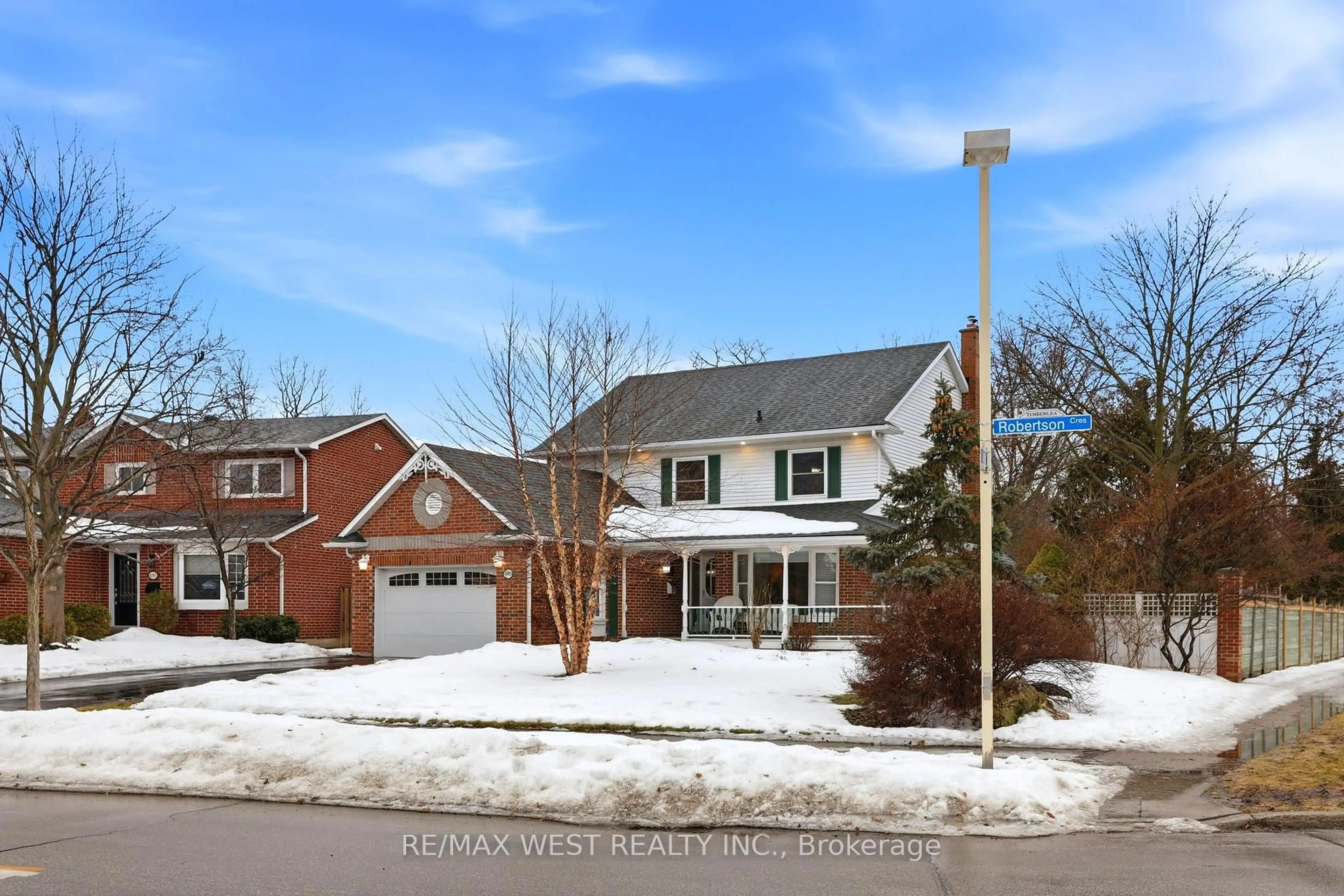 Home with brick exterior material, street for 690 Robertson Cres, Milton Ontario L9T 4V5