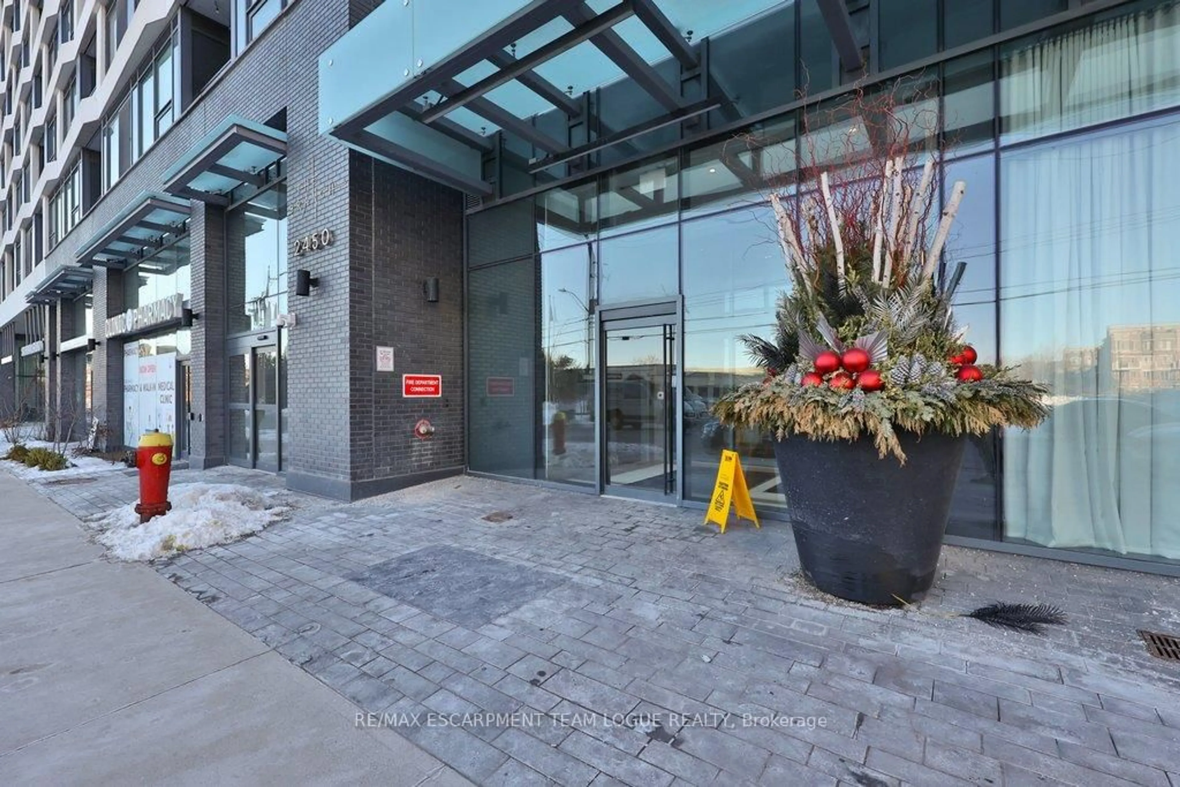 Unknown for 2450 Old Bronte Rd #801, Oakville Ontario L6M 5P6