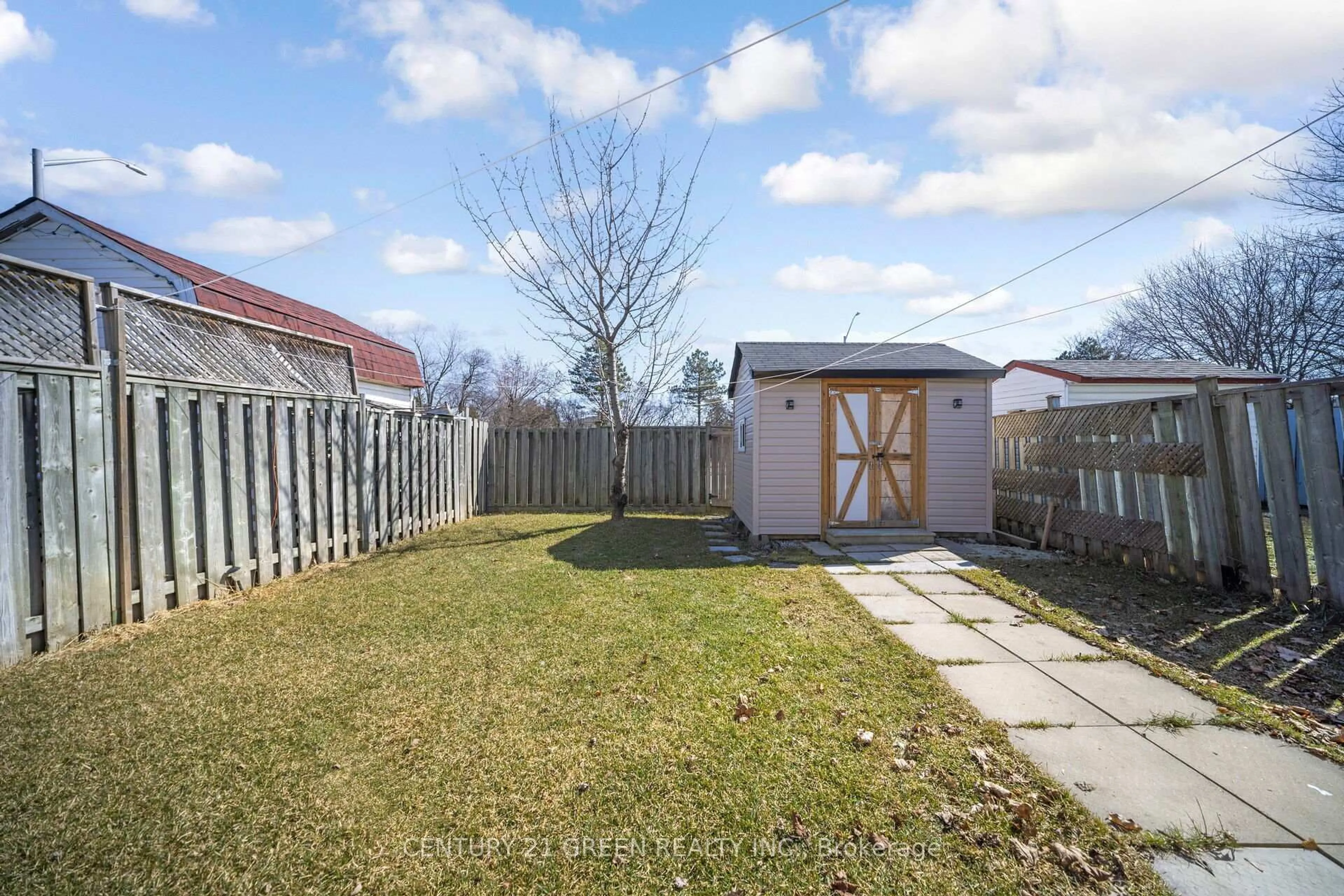 Shed for 24 Jackman Dr, Brampton Ontario L6S 2L7