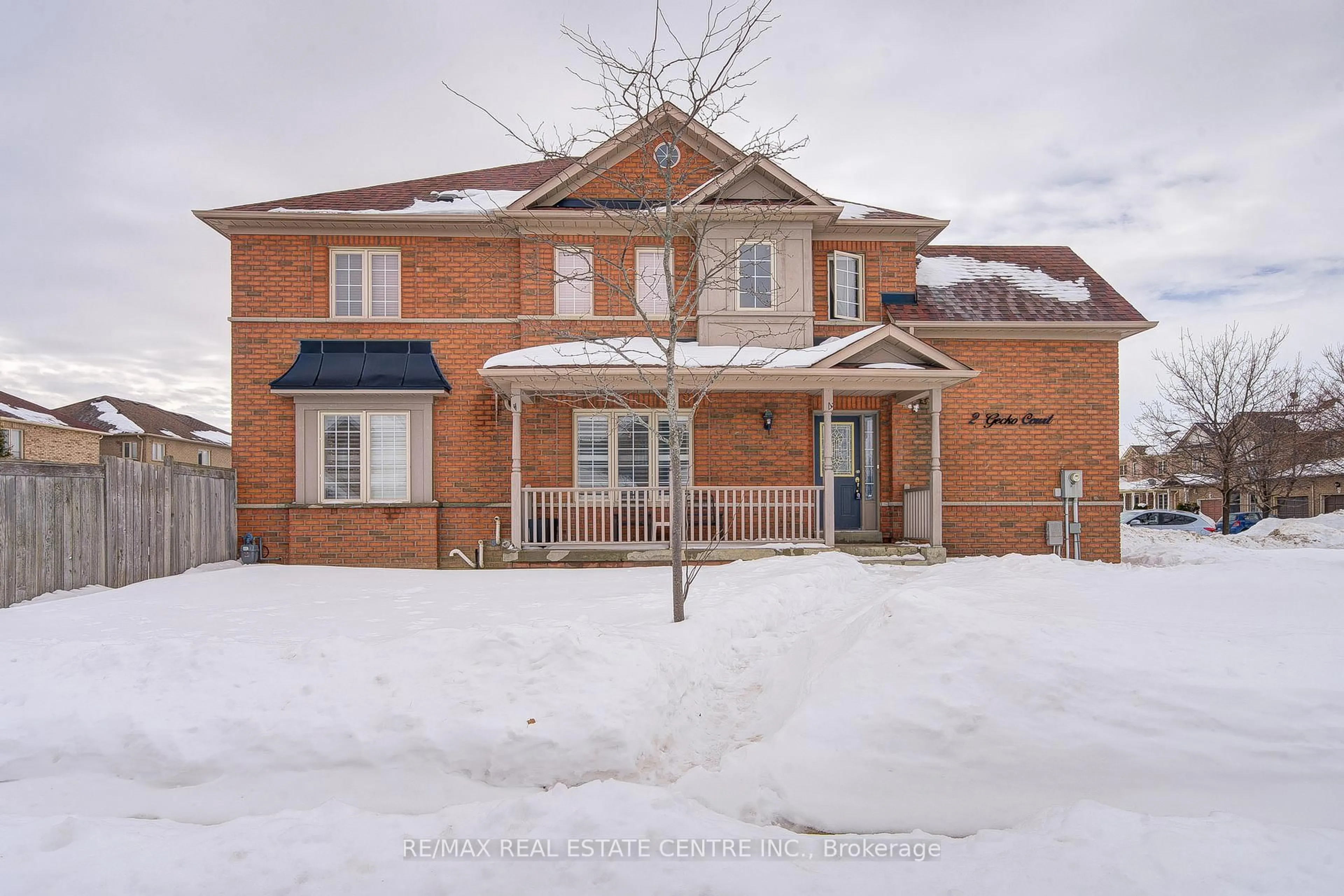 Home with brick exterior material, street for 2 Gecko Crt, Brampton Ontario L6R 2N9