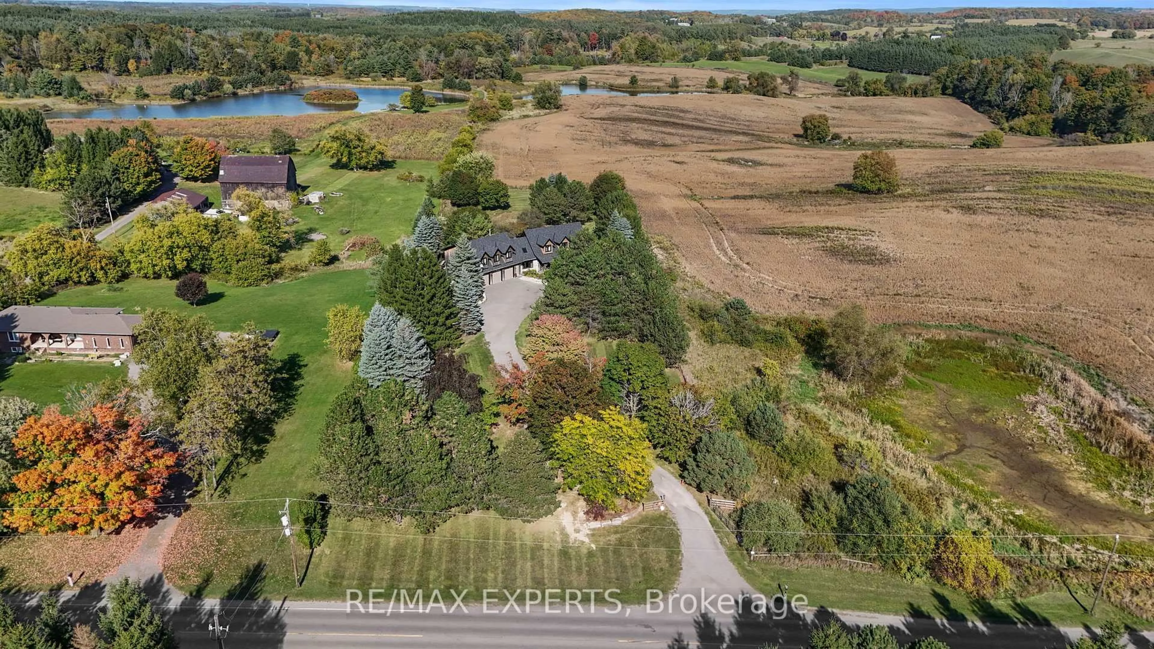A pic from outside/outdoor area/front of a property/back of a property/a pic from drone, water/lake/river/ocean view for 15481 Mount Wolfe Rd, Caledon Ontario L7E 3P3