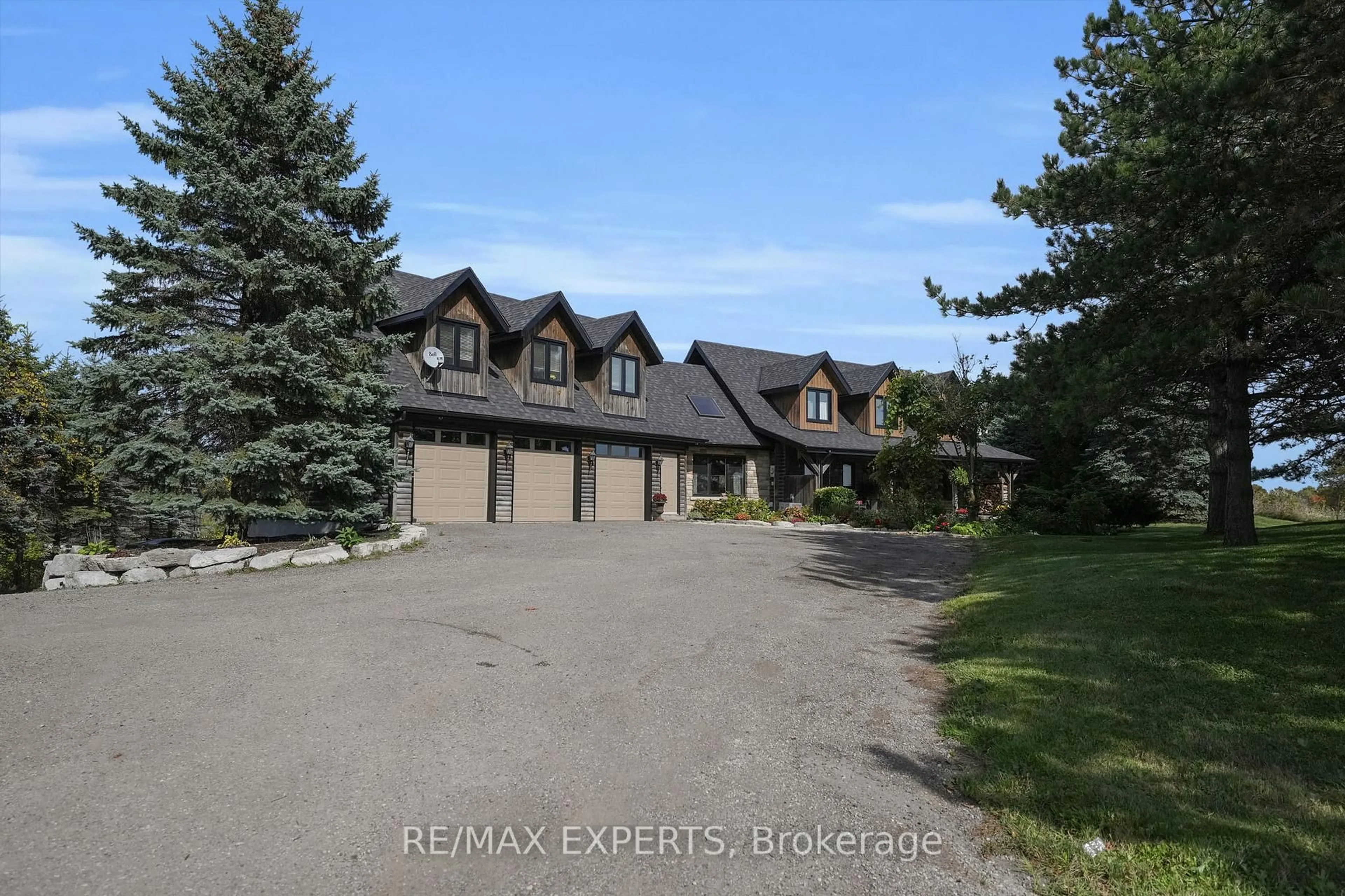 A pic from outside/outdoor area/front of a property/back of a property/a pic from drone, street for 15481 Mount Wolfe Rd, Caledon Ontario L7E 3P3
