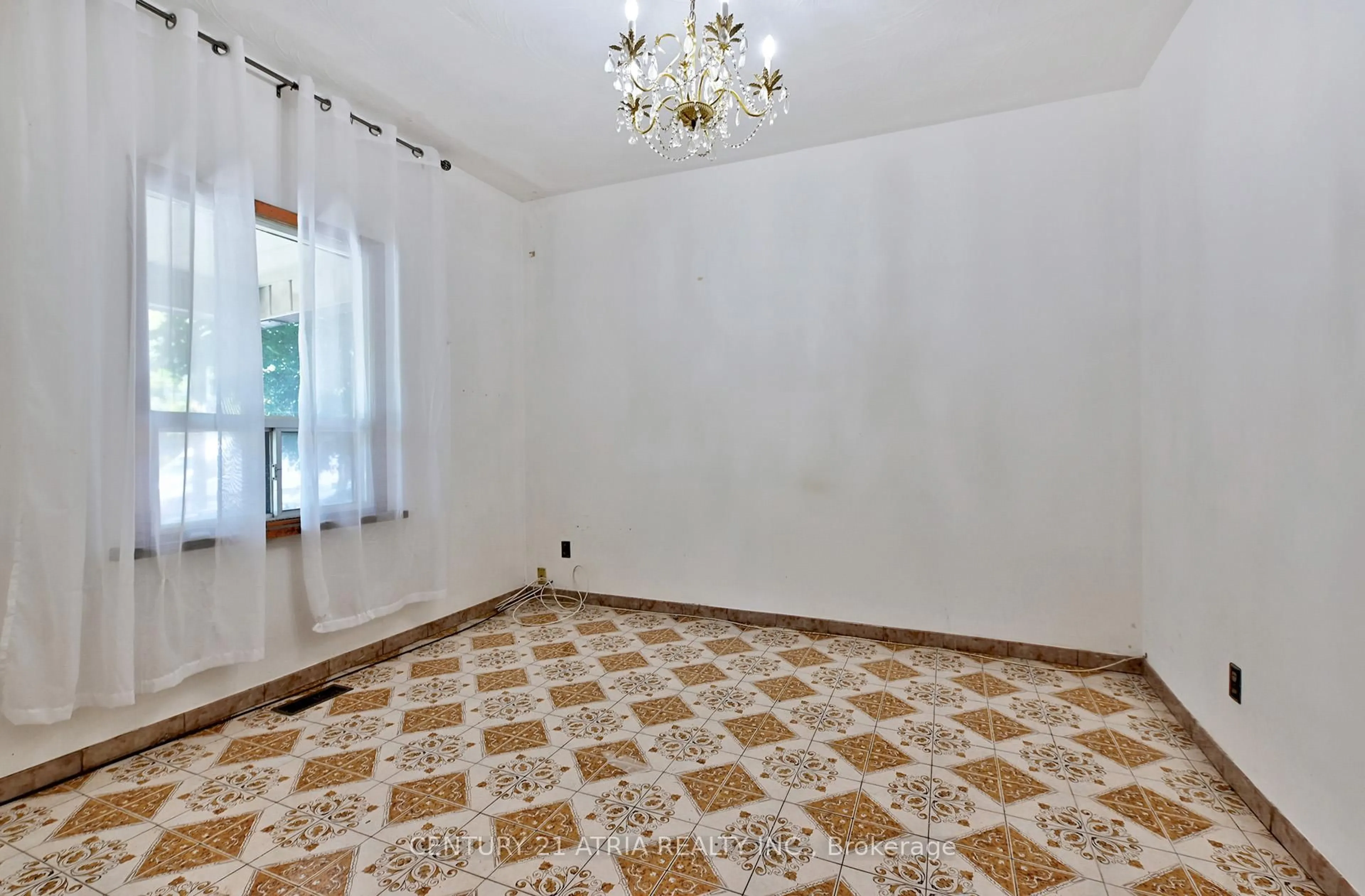 A pic of a room for 1195 Dovercourt Rd, Toronto Ontario M6H 2Y1