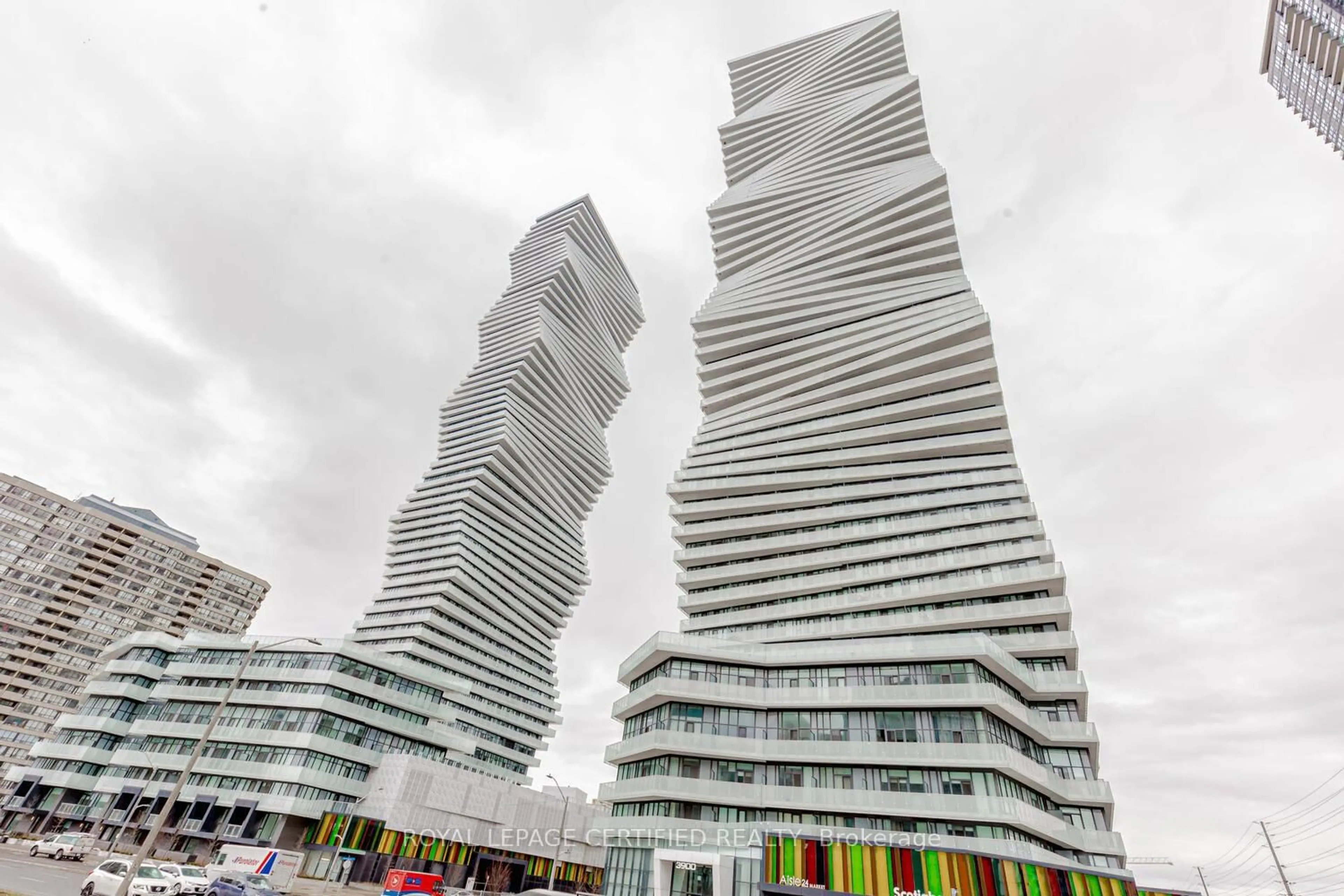 Unknown for 3900 Confederation Pkwy #4003, Mississauga Ontario L5B 0M3