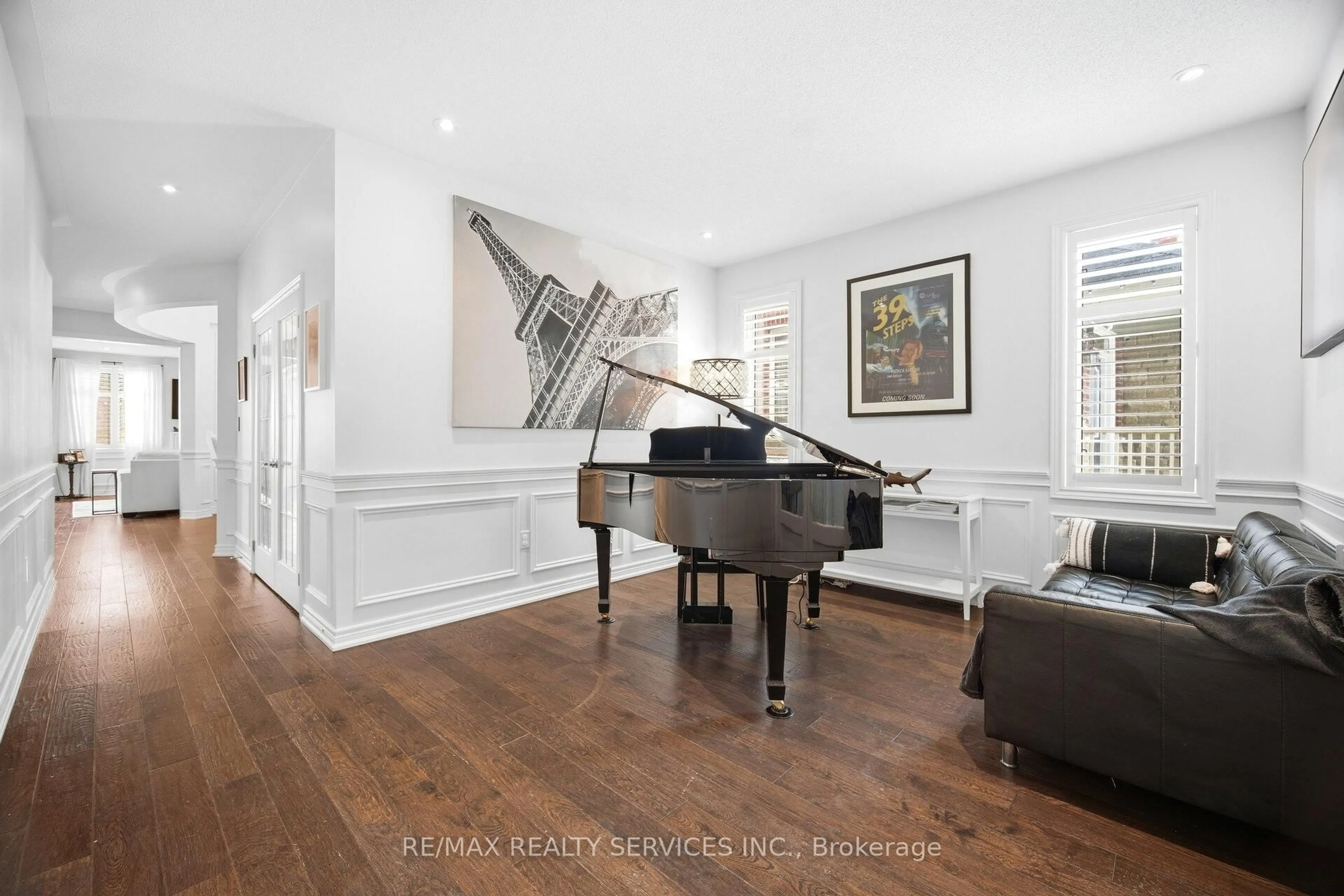 Unknown for 49 Wishing Well Cres, Caledon Ontario L7C 3R3