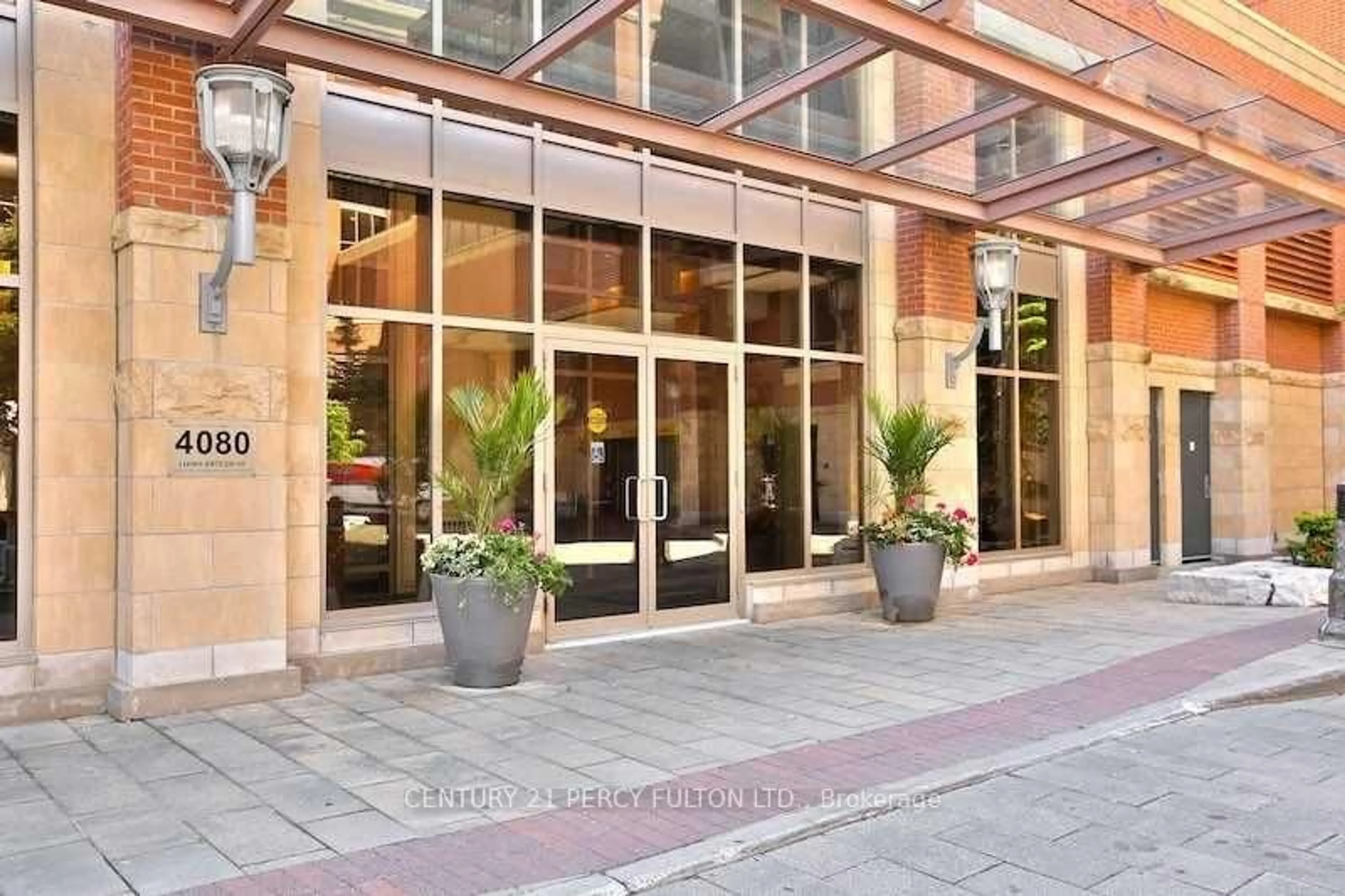 Unknown for 4080 Living Arts Dr #302, Mississauga Ontario L5B 4N3