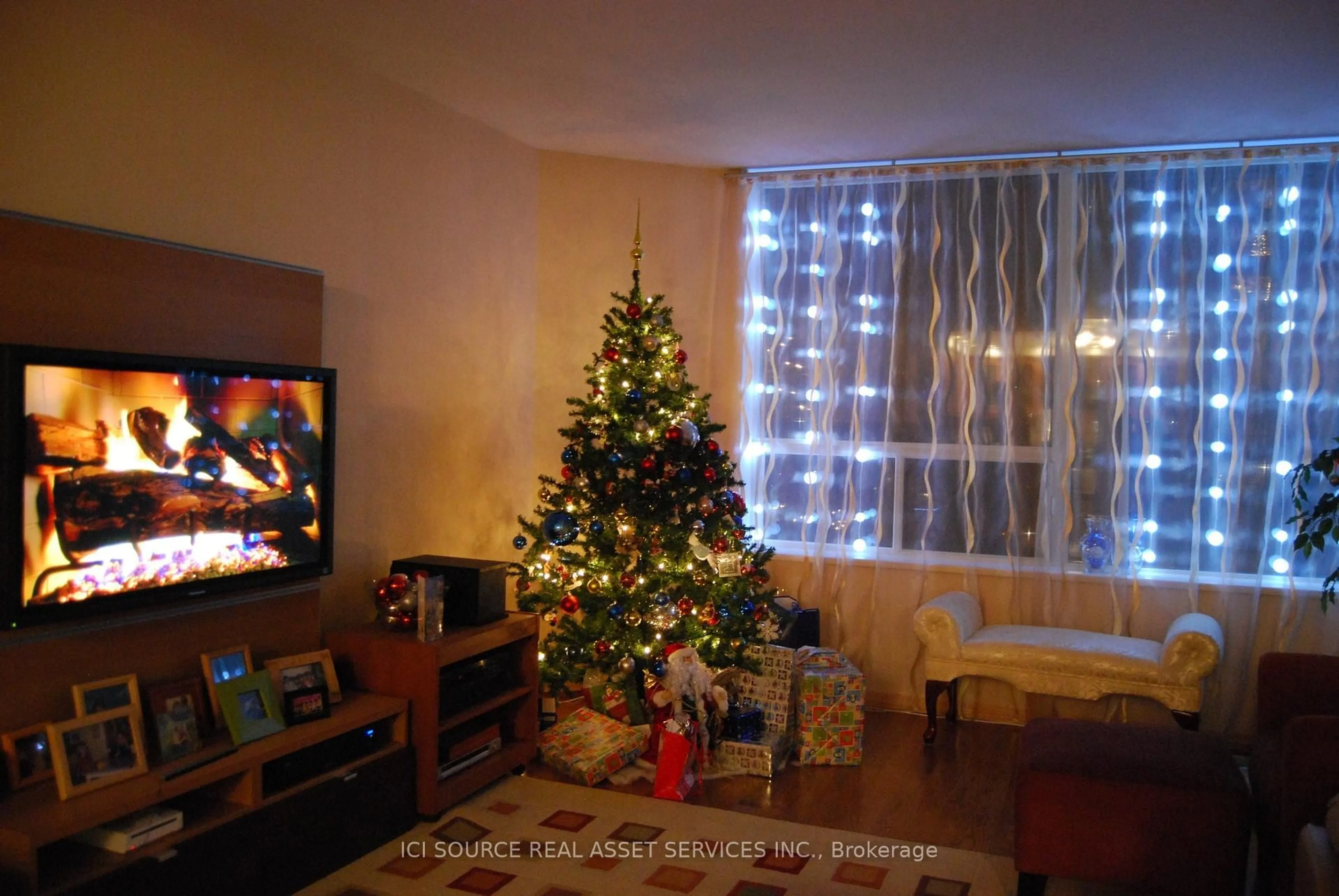 Unknown for 1270 Maple Crossing Blvd #905, Burlington Ontario L7S 2J3