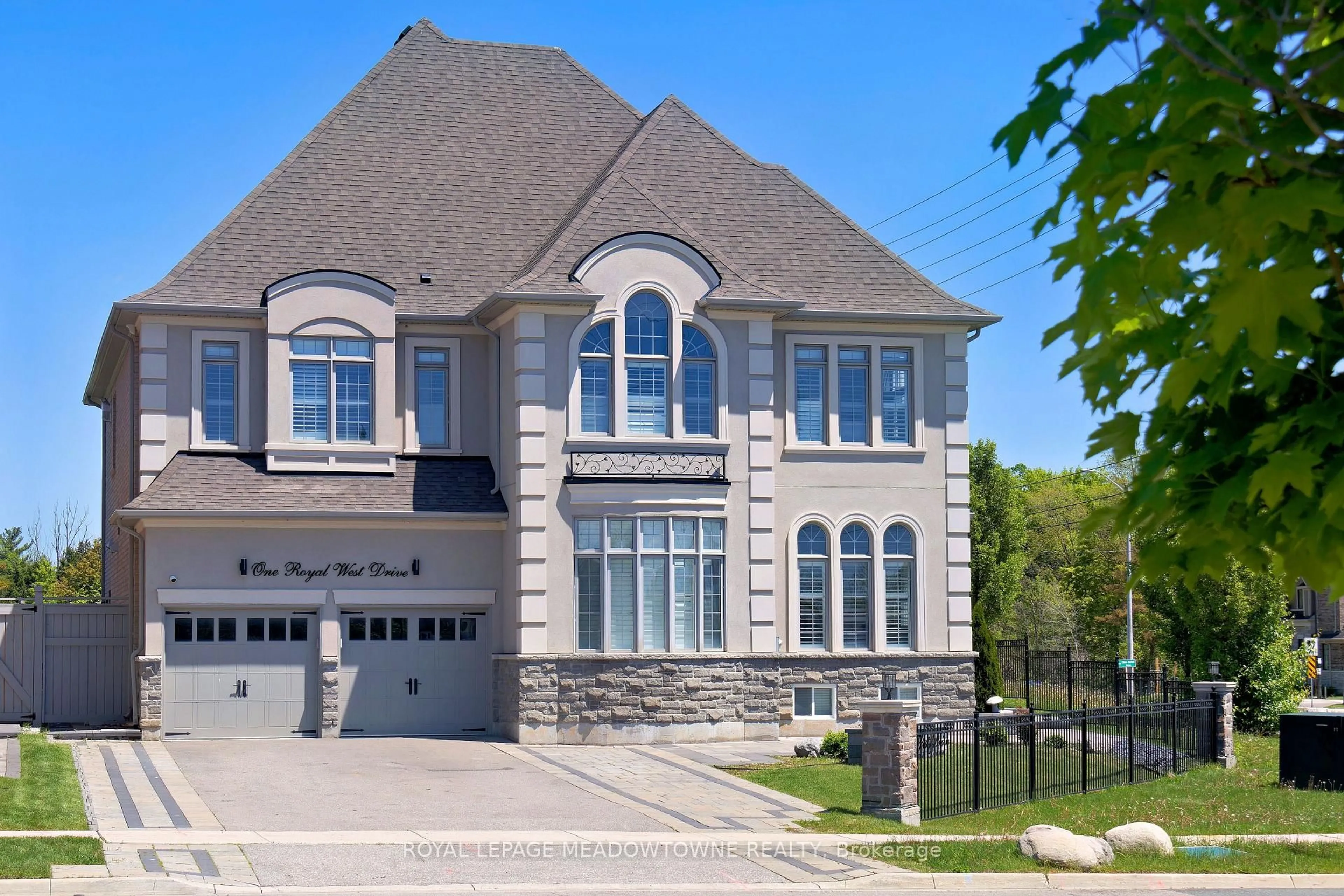 Home with brick exterior material, street for 1 Royal West Dr, Brampton Ontario L6X 2X3