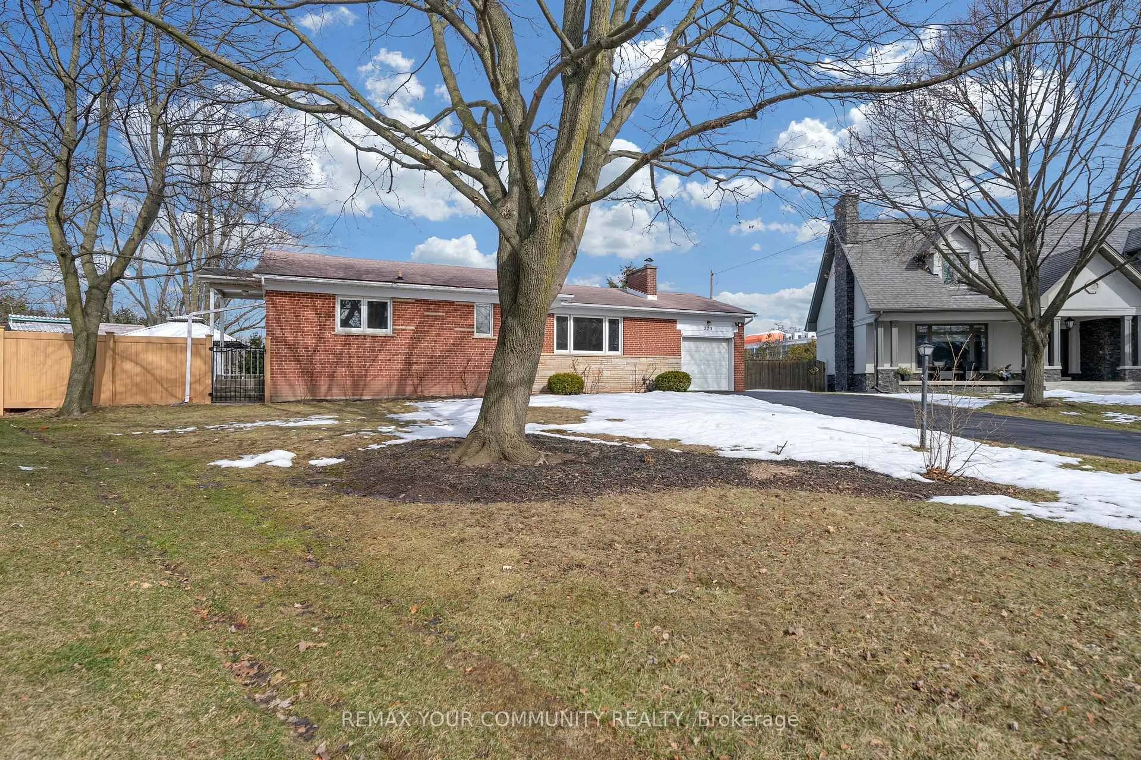 Unknown for 275 Tweedsdale Cres, Oakville Ontario L6L 4P8