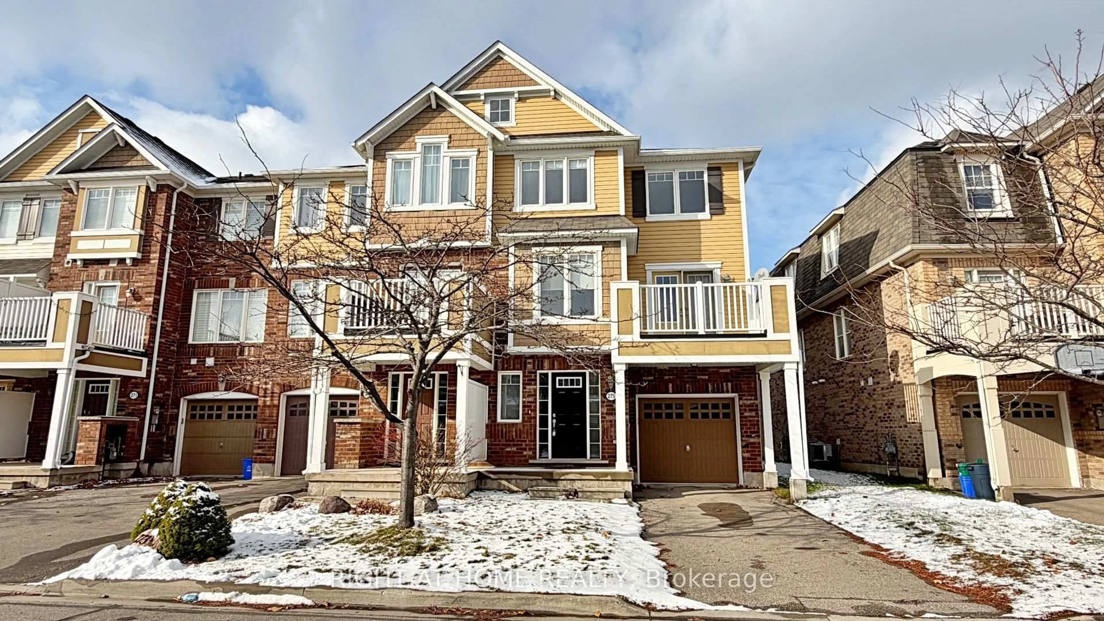 Home with brick exterior material, street for 275 Woodley Cres, Milton Ontario L9T 8B8