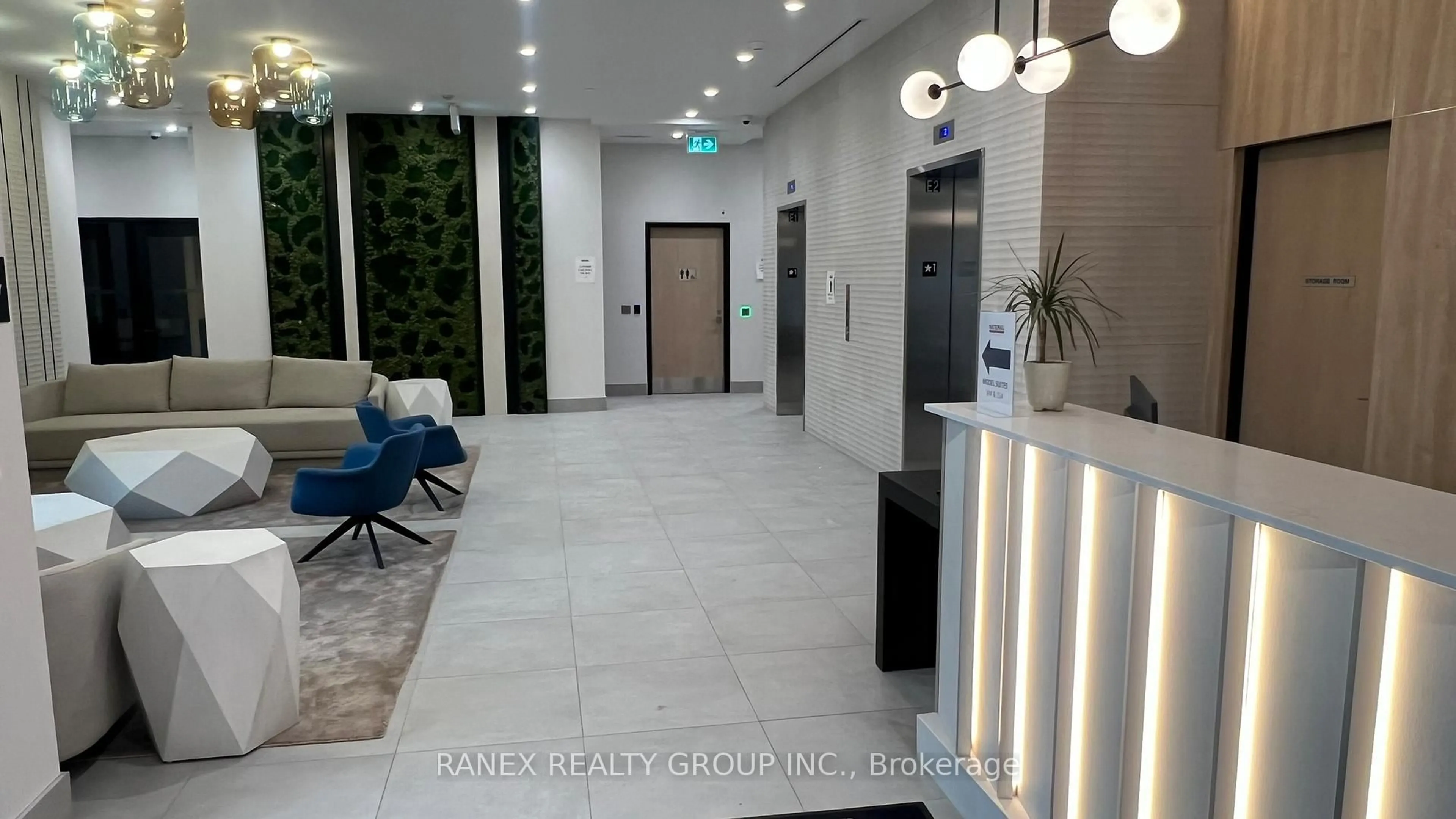 Lobby for 500 Plains Rd #206, Burlington Ontario L7T 2E1