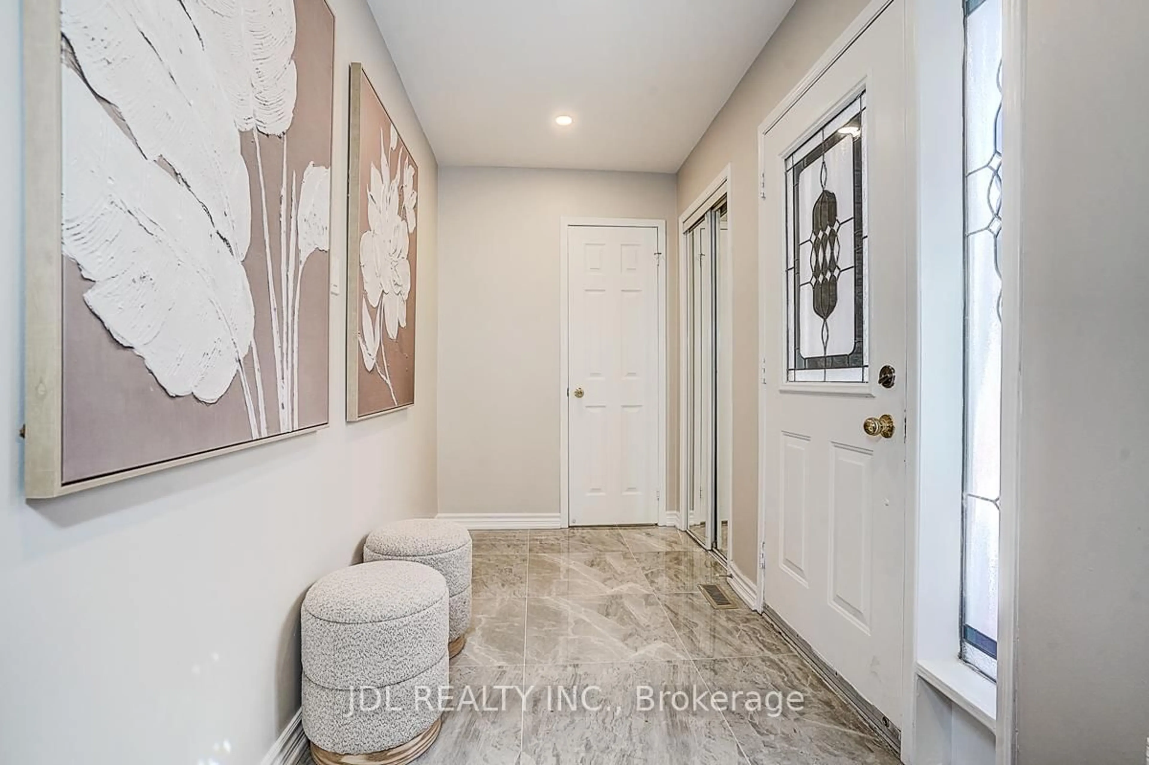 Indoor entryway for 78 Norman Wesley Way, Toronto Ontario M3M 3H4