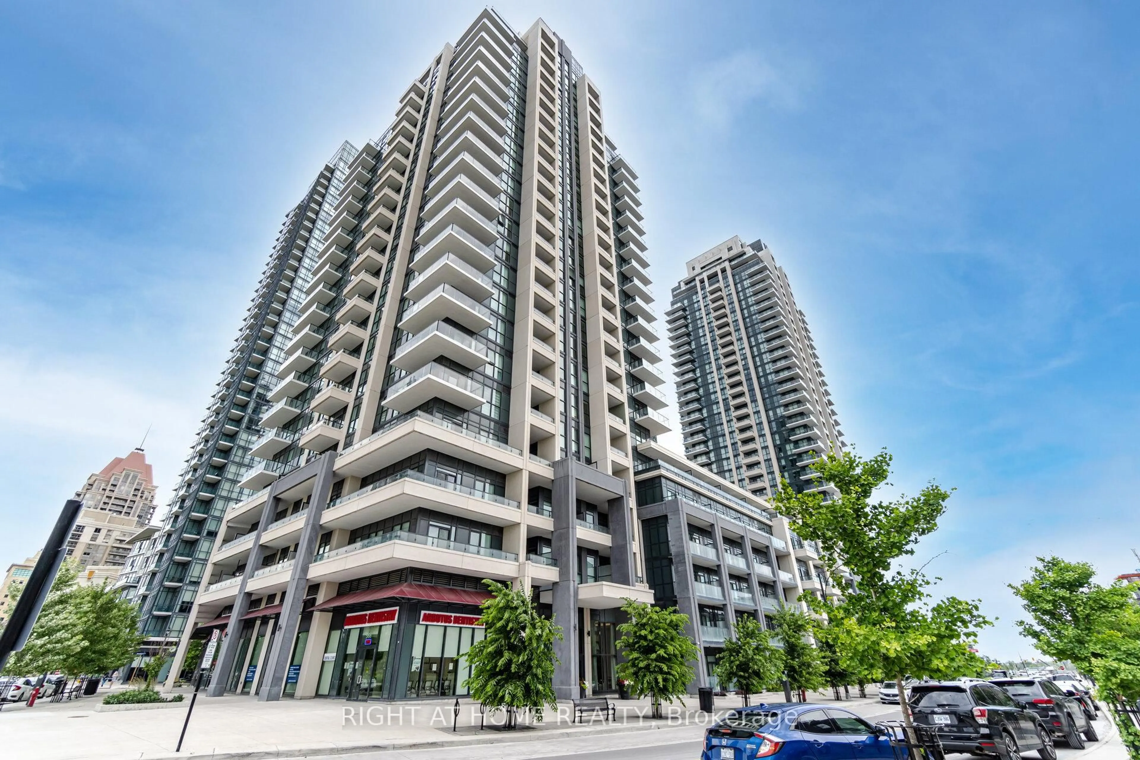 Unknown for 4085 Parkside Village Dr #Lph5, Mississauga Ontario L5B 0K9