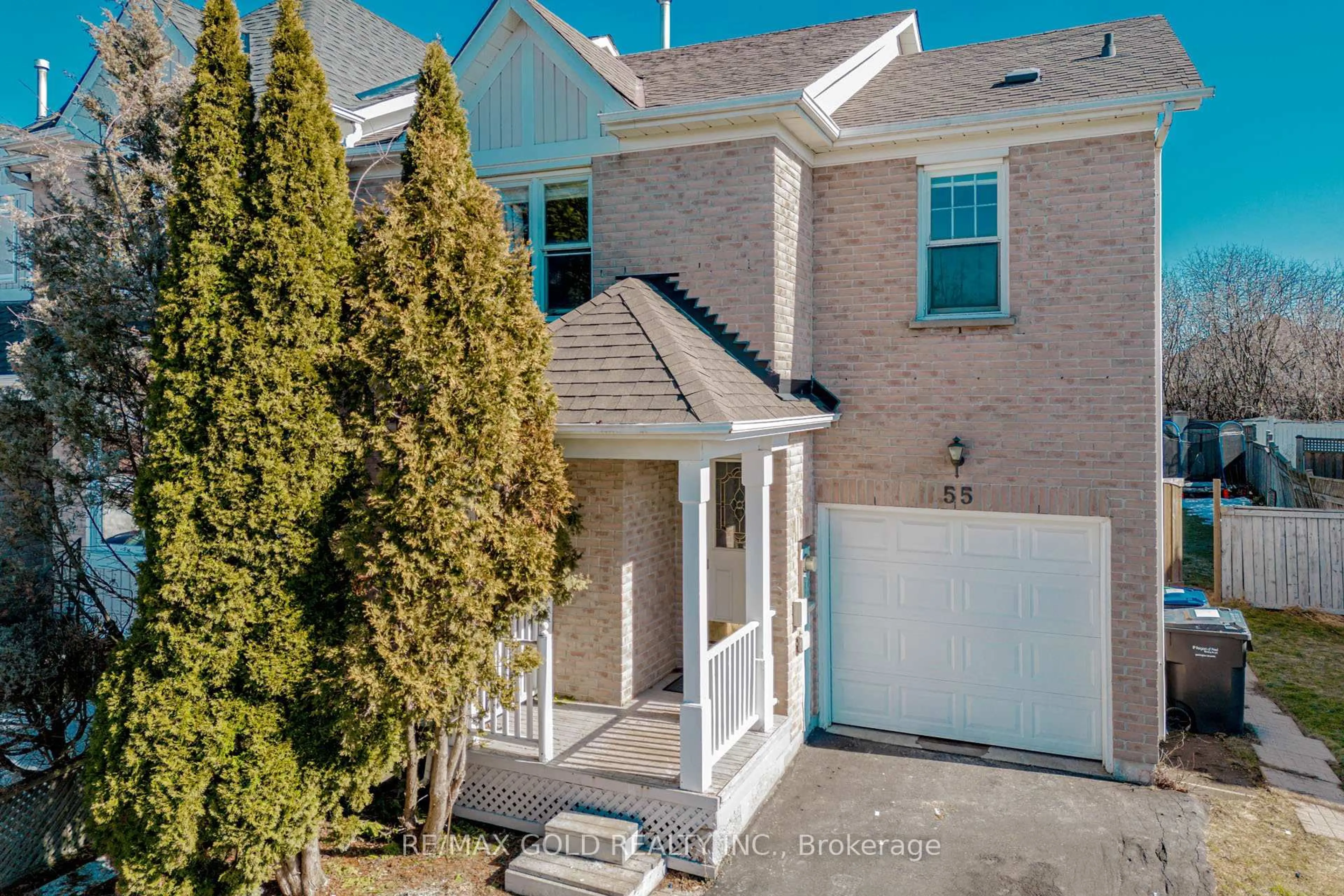A pic from outside/outdoor area/front of a property/back of a property/a pic from drone, street for 55 Desert Sand Dr, Brampton Ontario L6R 1V6