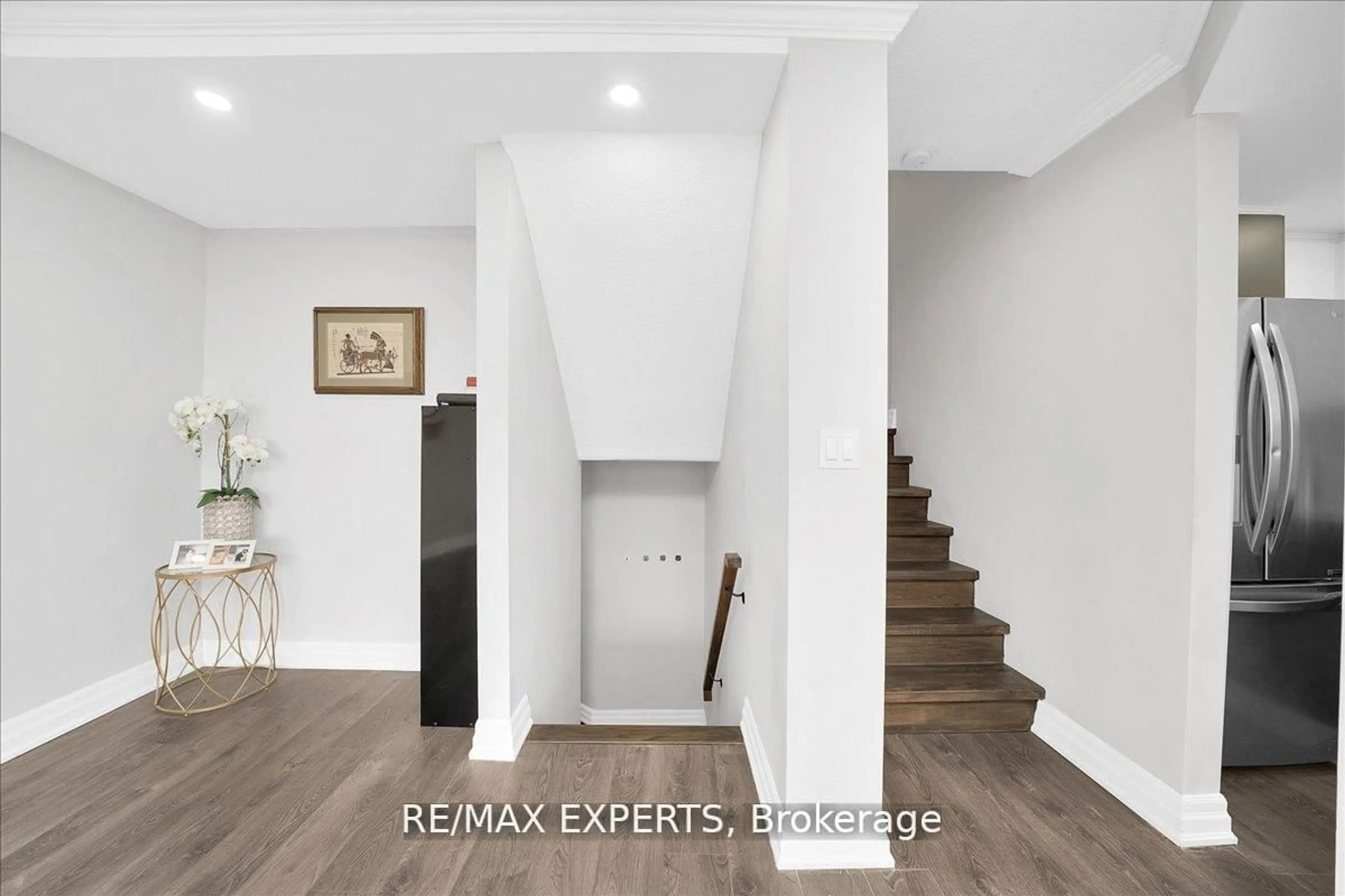 Unknown for 11 Wincott Dr #2115, Toronto Ontario M9R 2R9