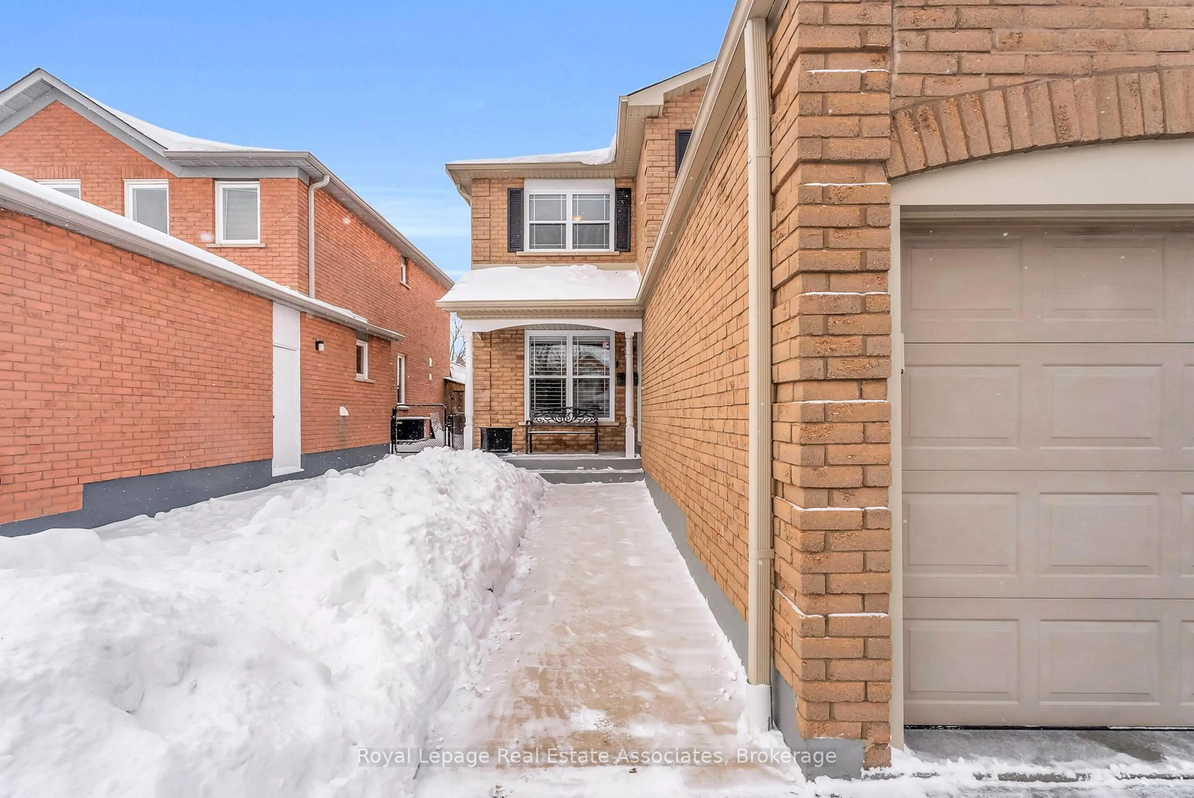 Home with brick exterior material, street for 20 Jeremy Pl, Brampton Ontario L6S 5K6