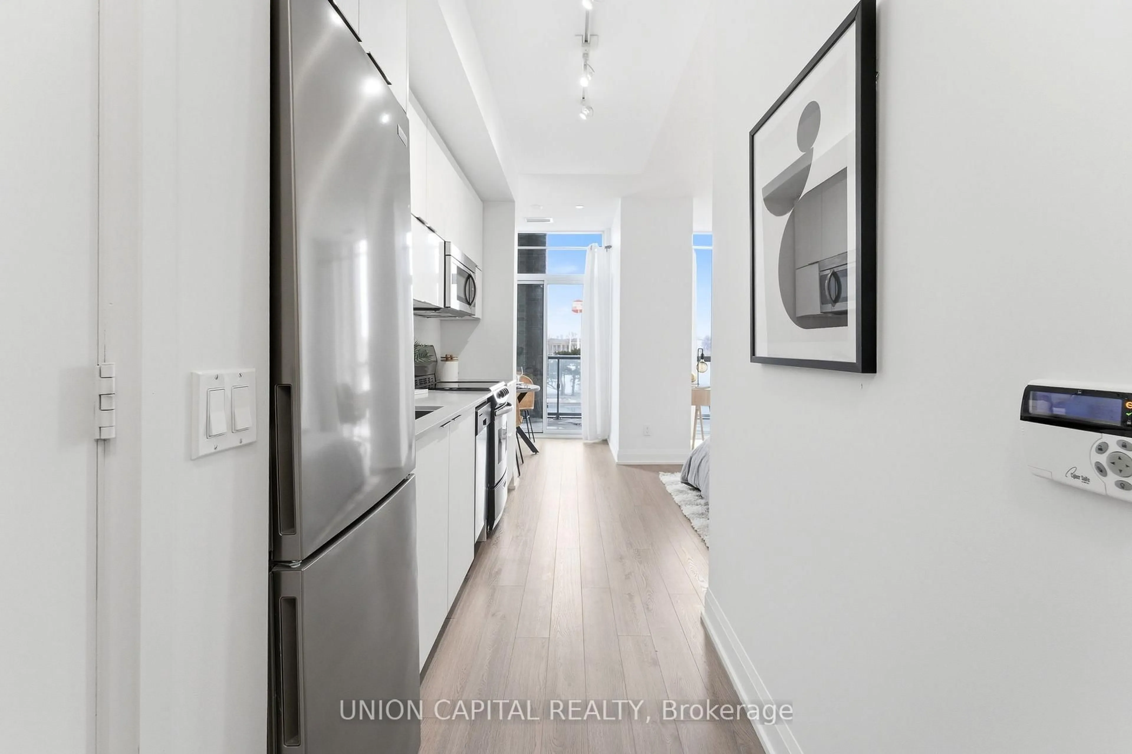 Unknown for 56 Annie Craig Dr #305, Toronto Ontario M8V 0C8