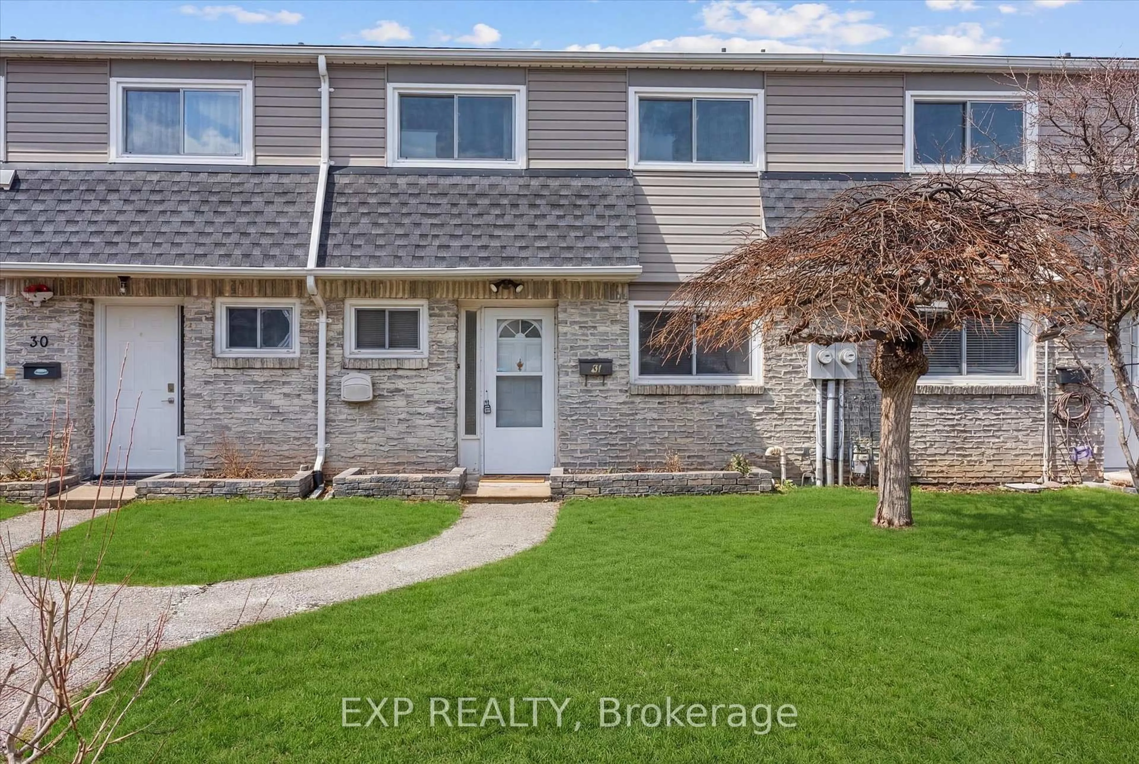 Unknown for 2050 Upper Middle Rd #31, Burlington Ontario L7P 3R9