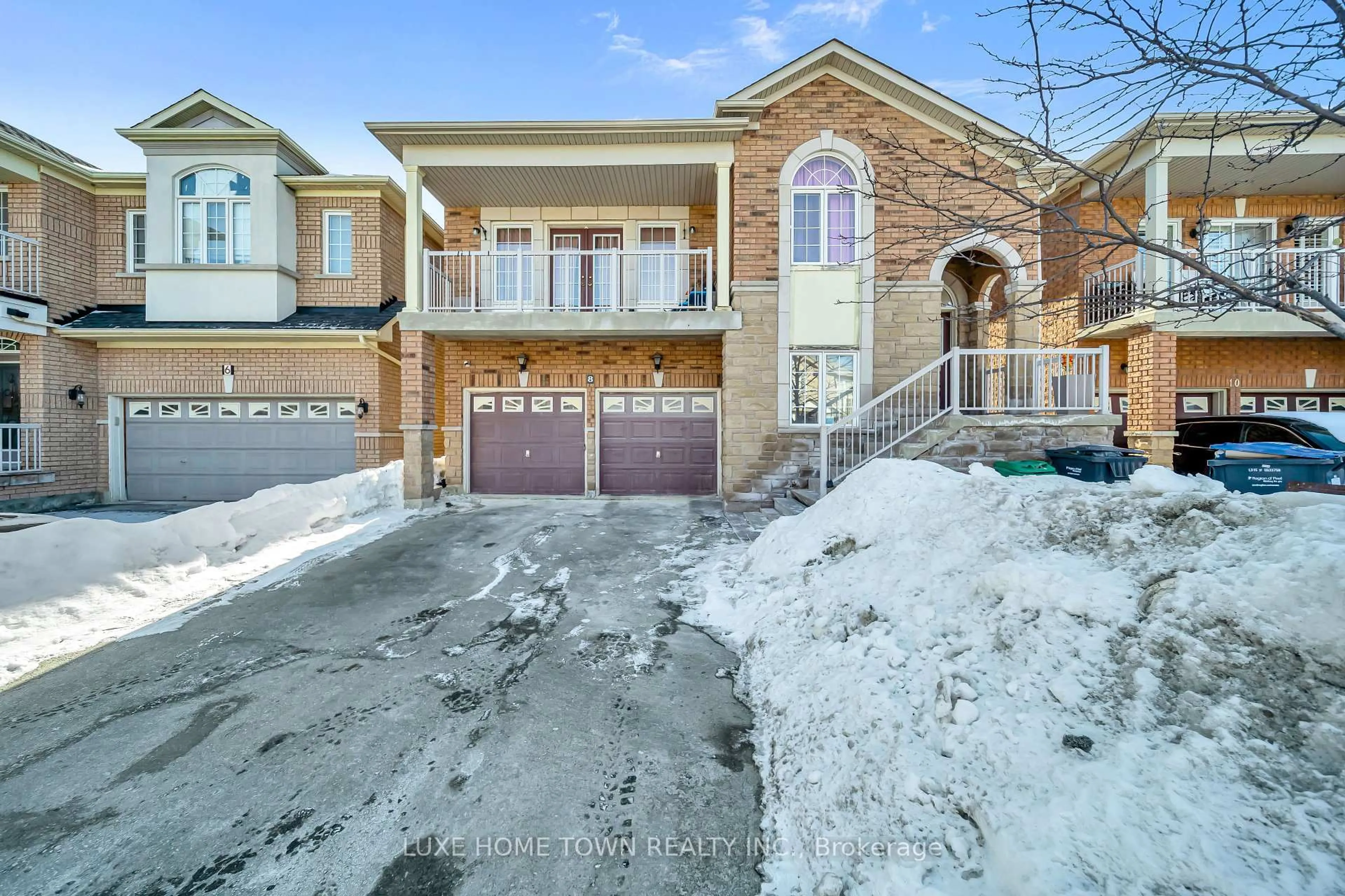 Unknown for 8 Atira Ave, Brampton Ontario L7A 3T3