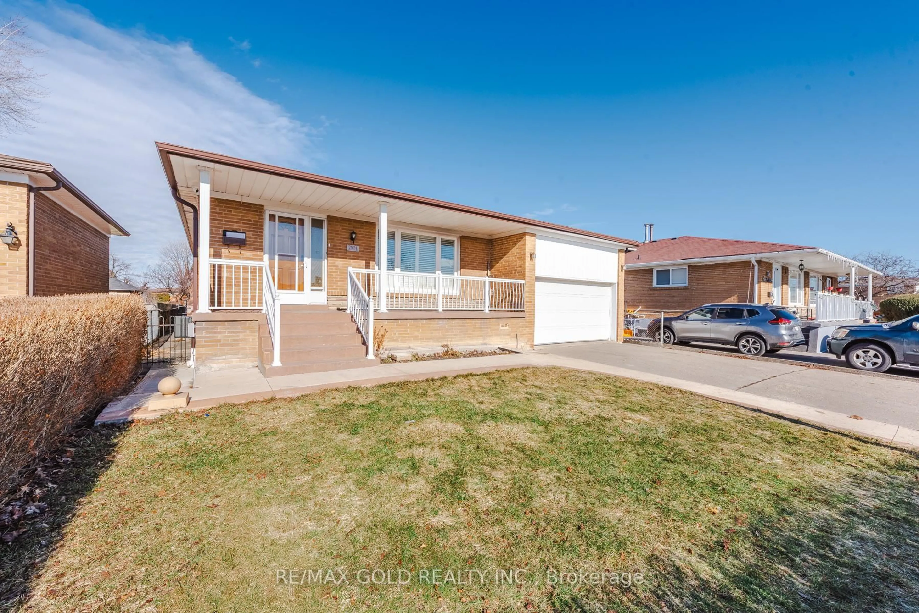 Unknown for 7521 Rockhill Rd, Mississauga Ontario L4T 2Z8